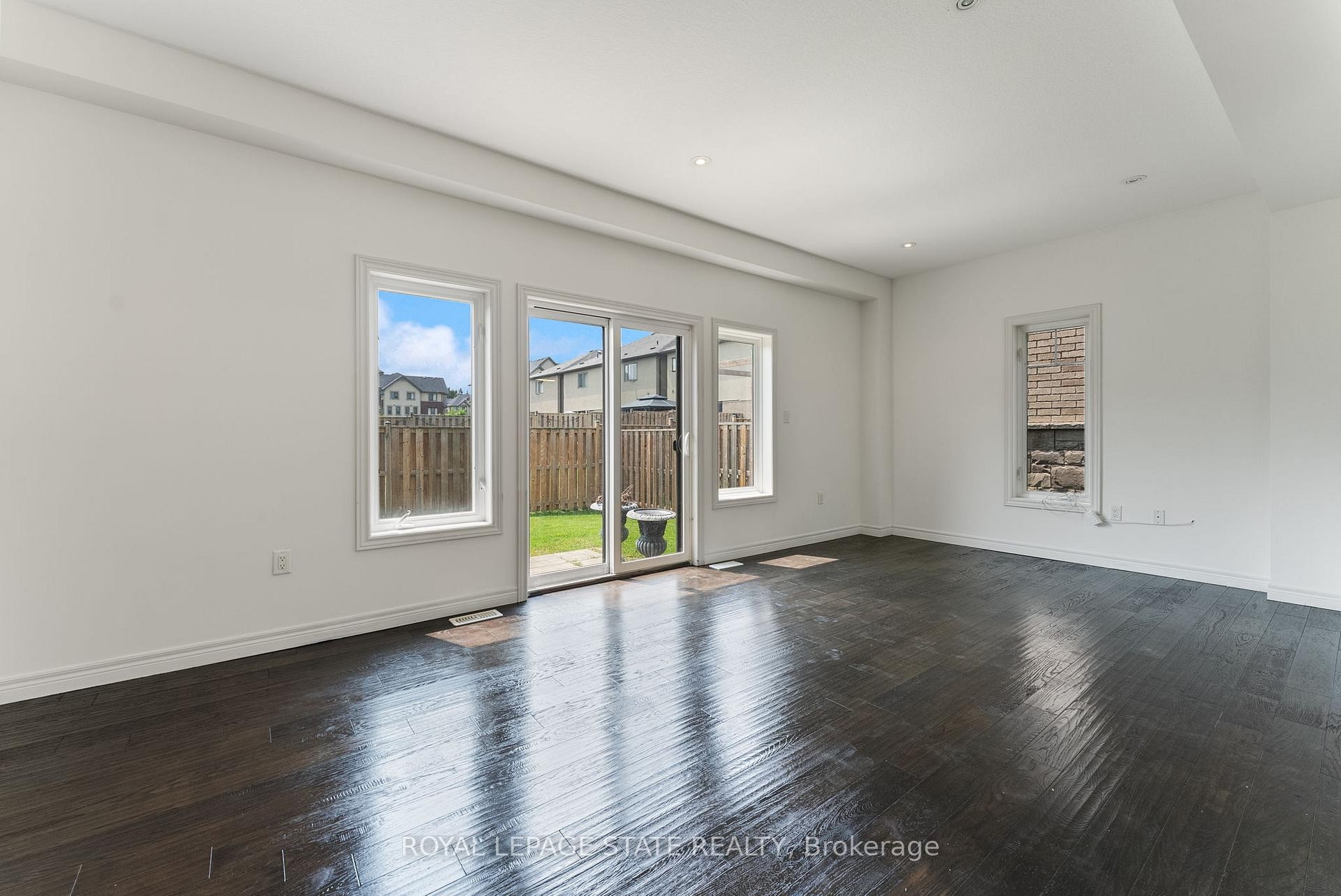 68 Dodman Crescent, Hamilton, ON - Indoor