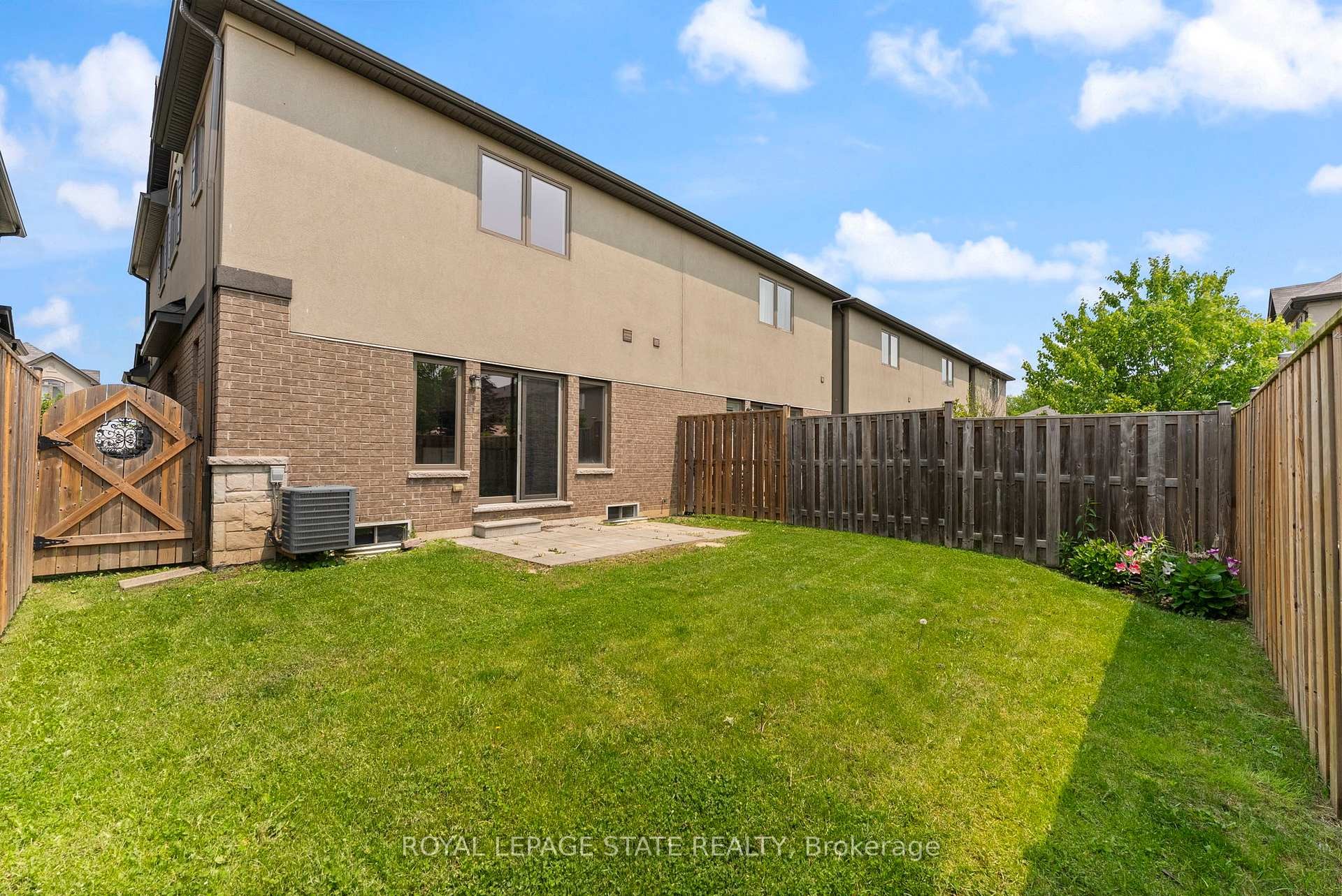 68 Dodman Crescent, Hamilton, ON - Outdoor With Exterior
