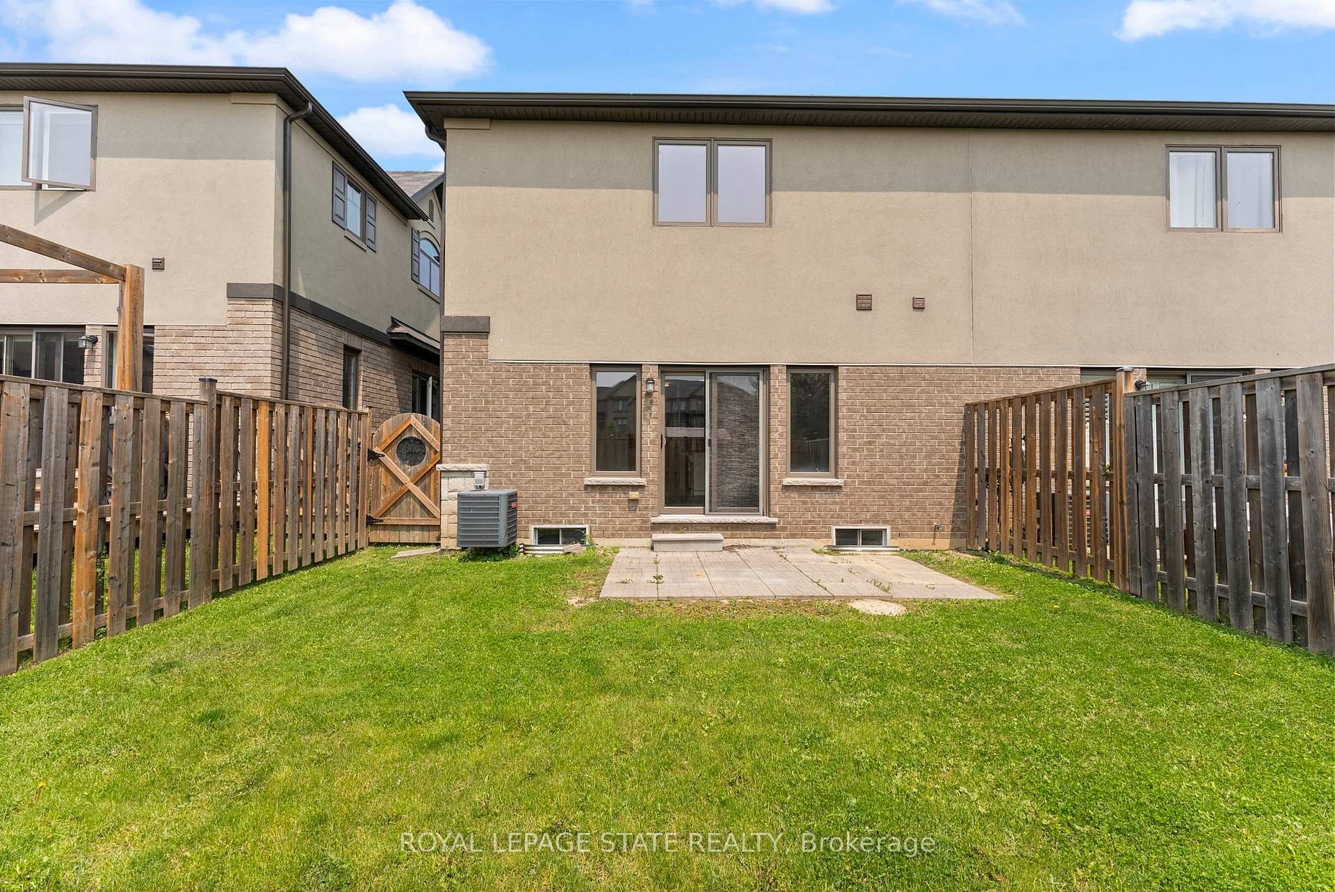 68 Dodman Crescent, Hamilton, ON - Outdoor With Exterior