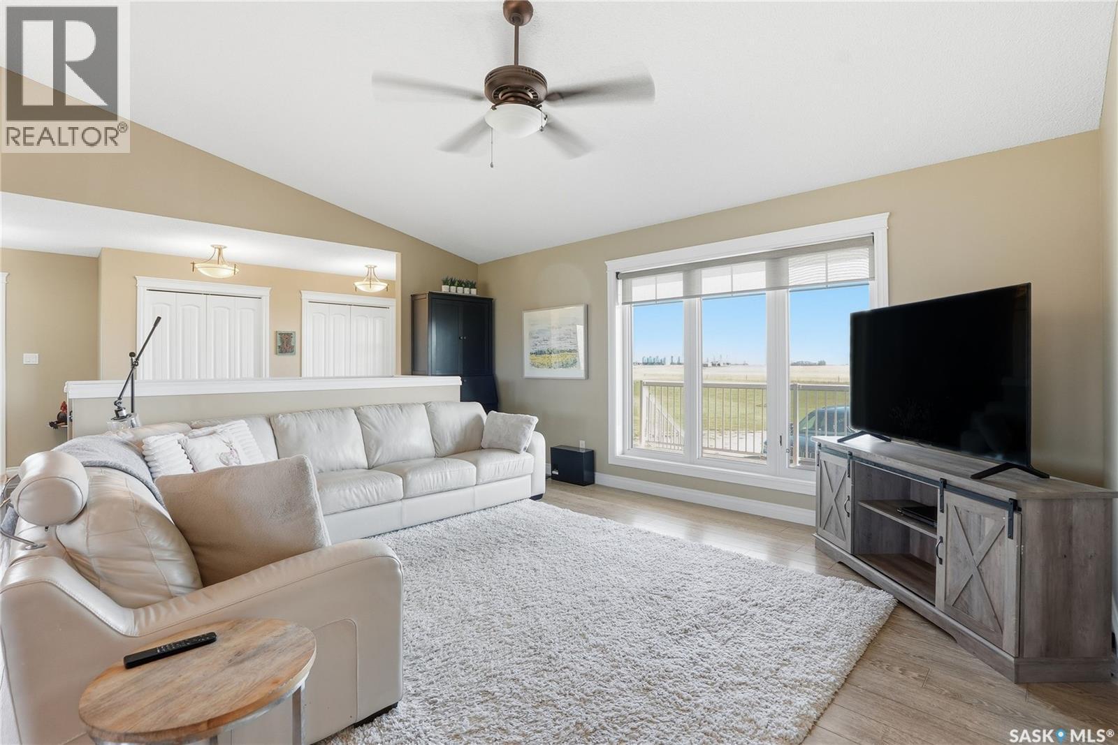 Mcconnel Road Acreage On 10 Acres, Blucher Rm No. 343, SK - Indoor Photo Showing Living Room