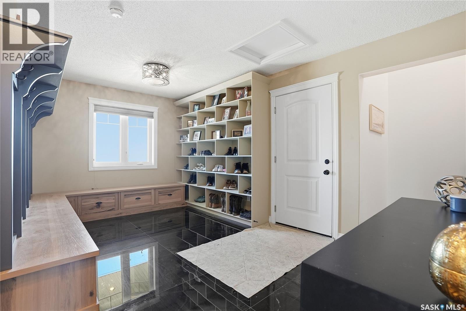 Mcconnel Road Acreage On 10 Acres, Blucher Rm No. 343, SK - Indoor