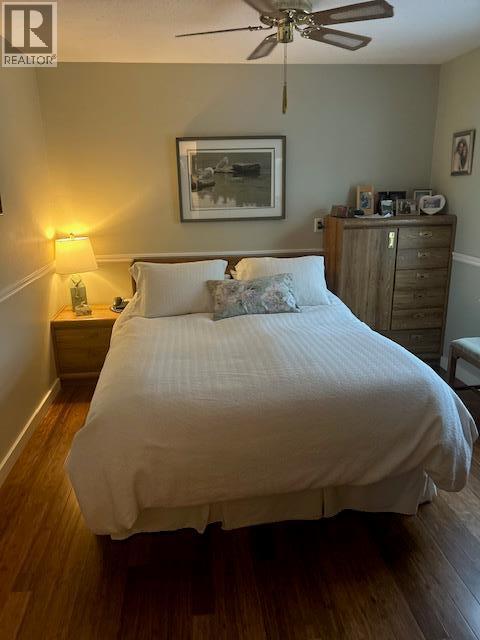 3547 Lakeshore Road, Kelowna, BC - Indoor Photo Showing Bedroom