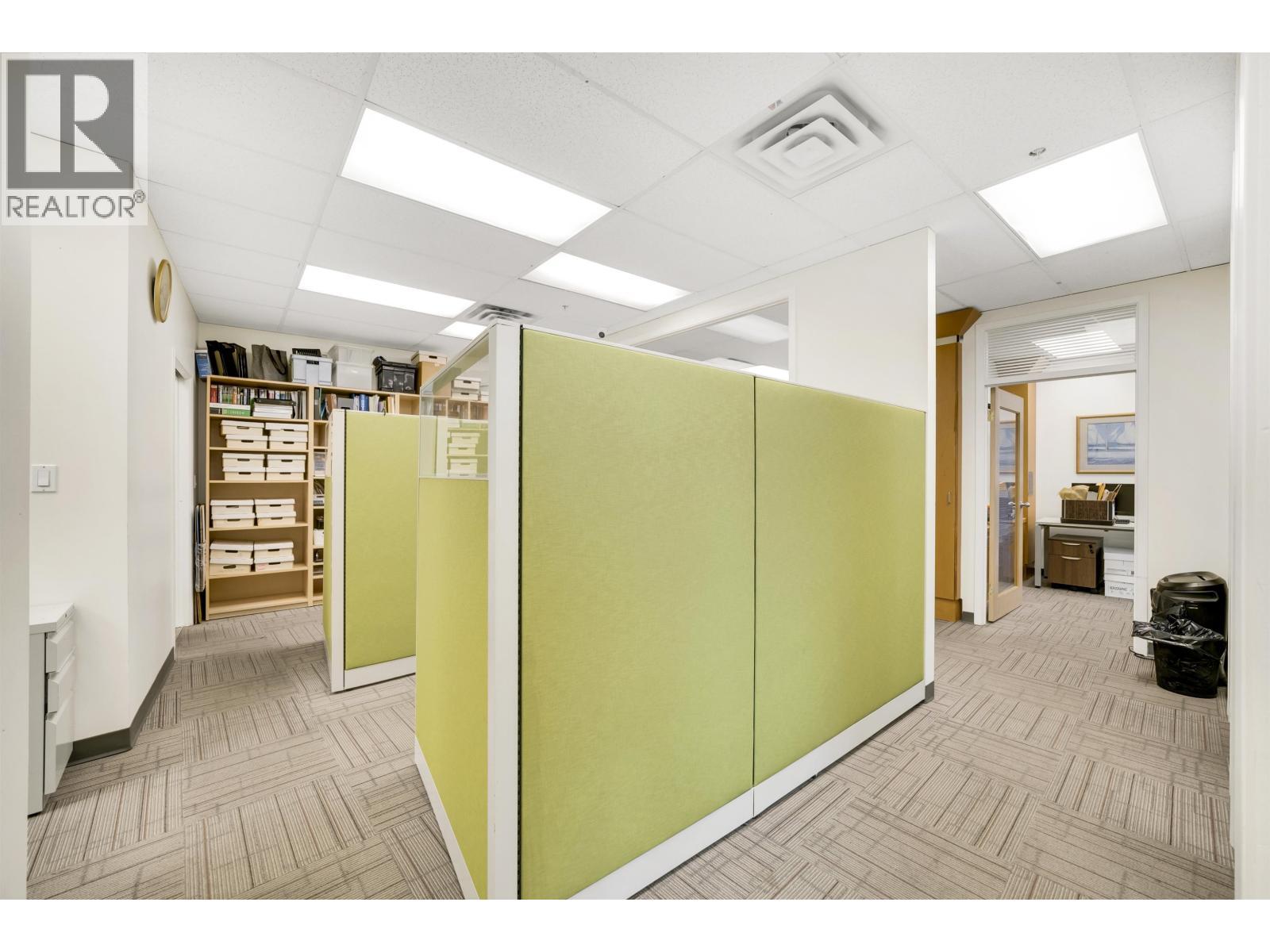 605 4538 Kingsway, Burnaby, BC