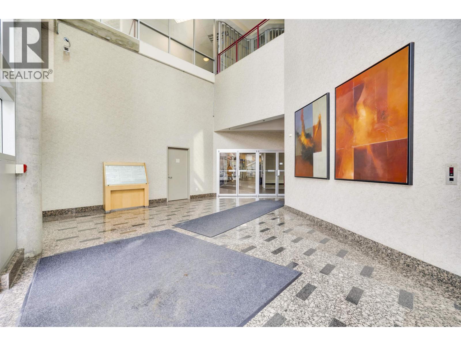 605 4538 Kingsway, Burnaby, BC