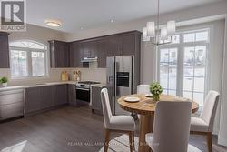 Kitchen eating area with virtual staging -