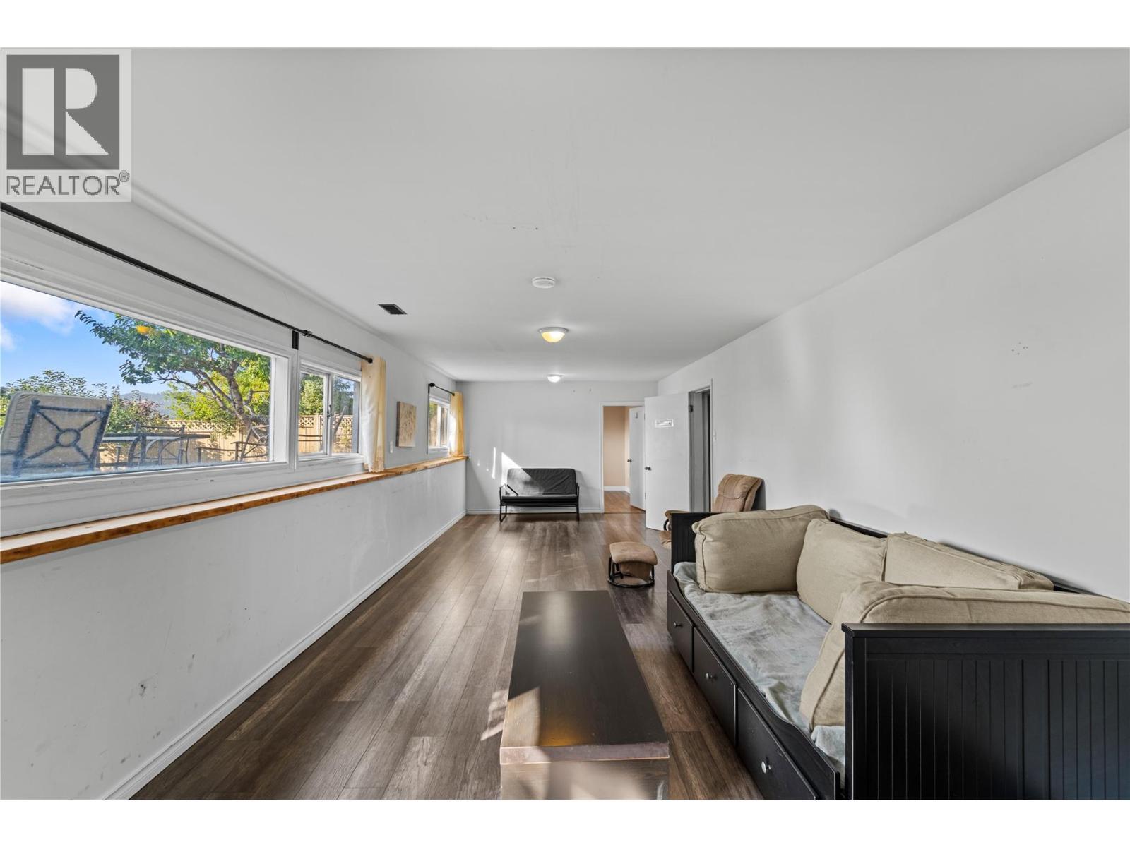 1938 Parker Drive, Merritt, BC - Indoor