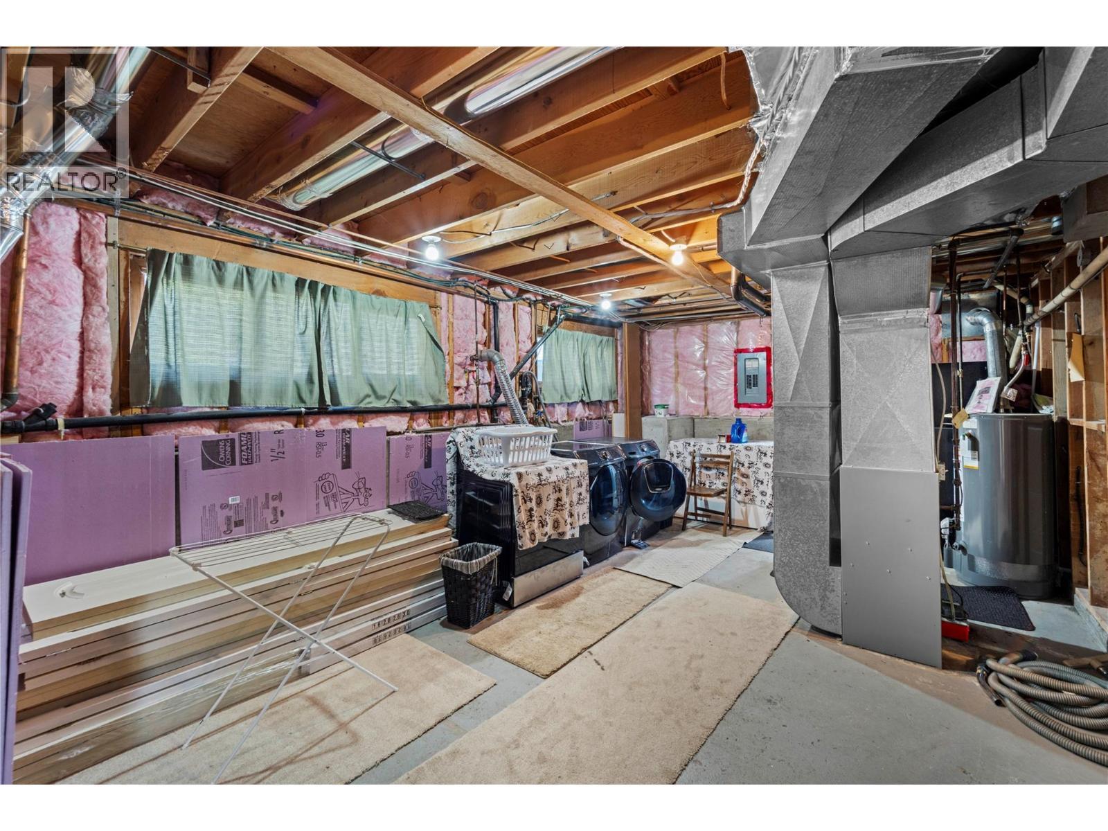 1938 Parker Drive, Merritt, BC - Indoor Photo Showing Basement