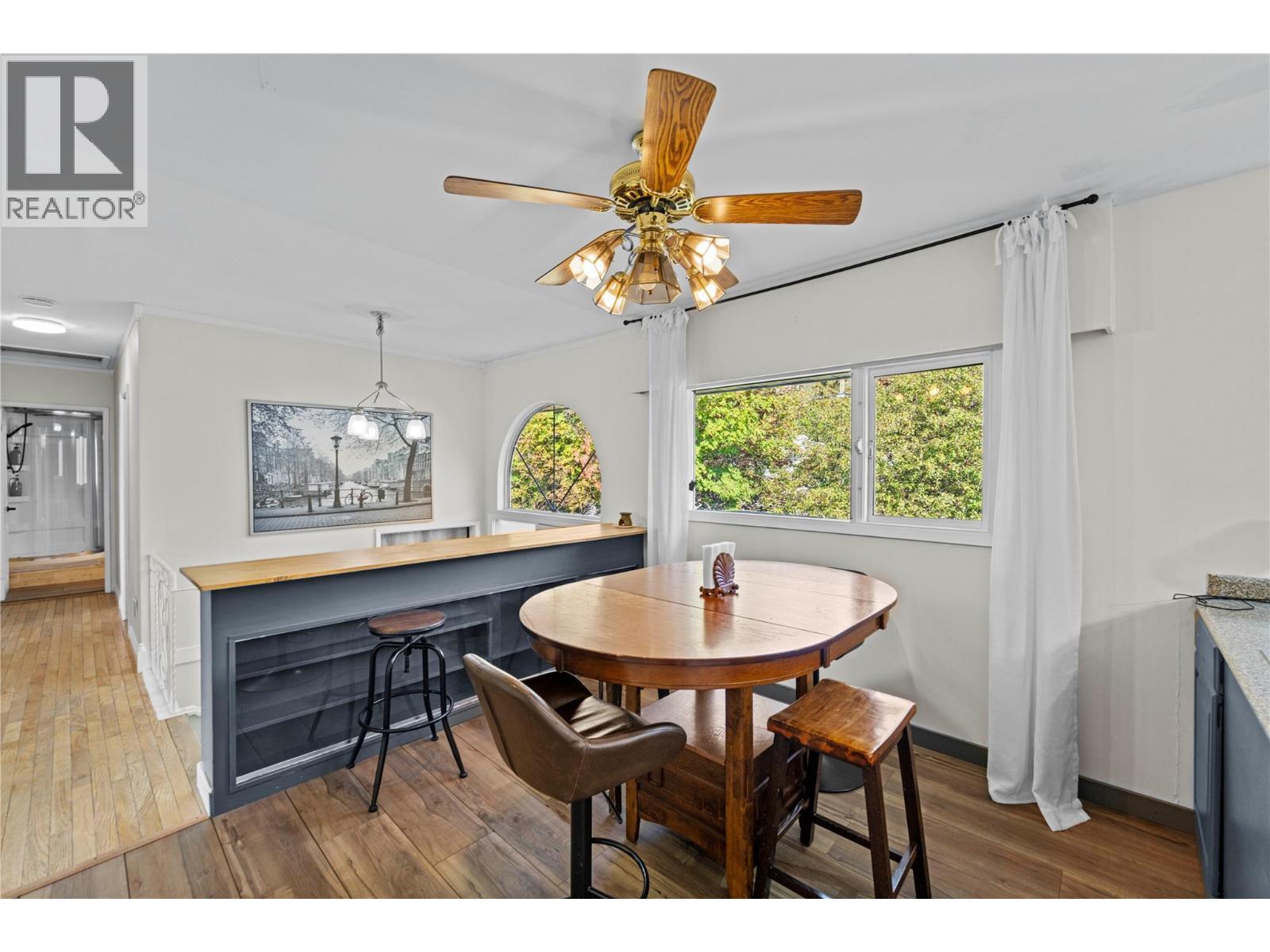 1938 Parker Drive, Merritt, BC - Indoor Photo Showing Dining Room