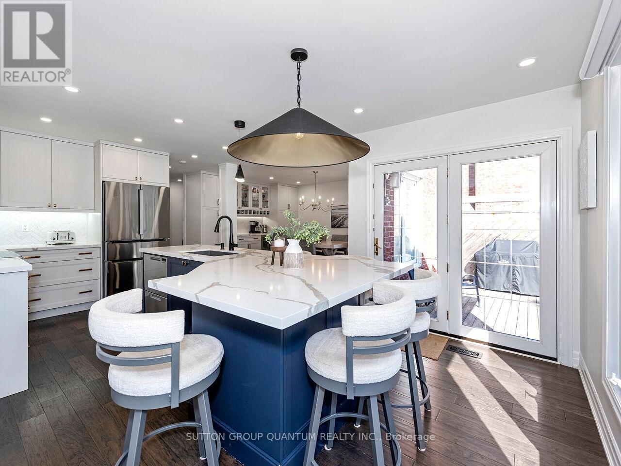 1872 Flintlock Court, Mississauga, ON - Indoor