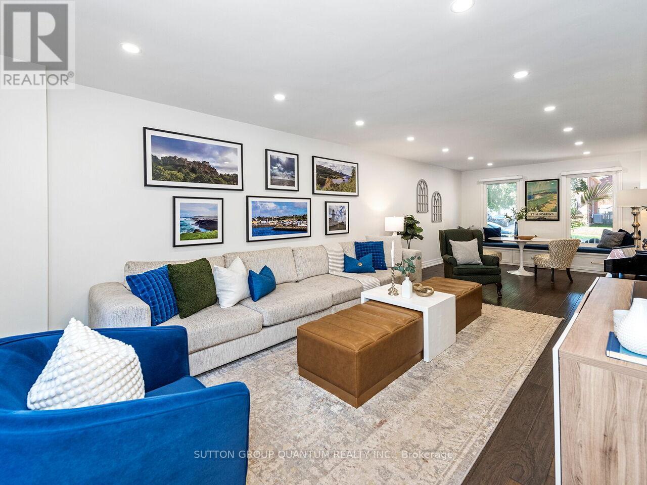 1872 Flintlock Court, Mississauga, ON - Indoor Photo Showing Living Room