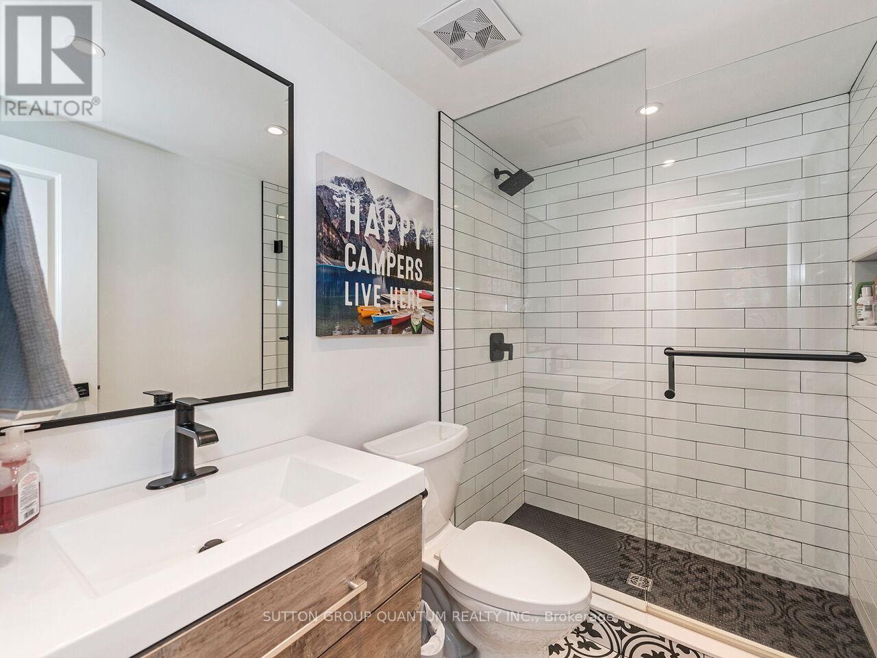 1872 Flintlock Court, Mississauga, ON - Indoor Photo Showing Bathroom