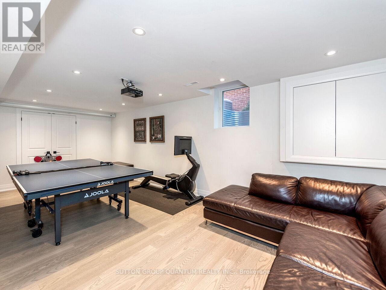 1872 Flintlock Court, Mississauga, ON - Indoor Photo Showing Other Room