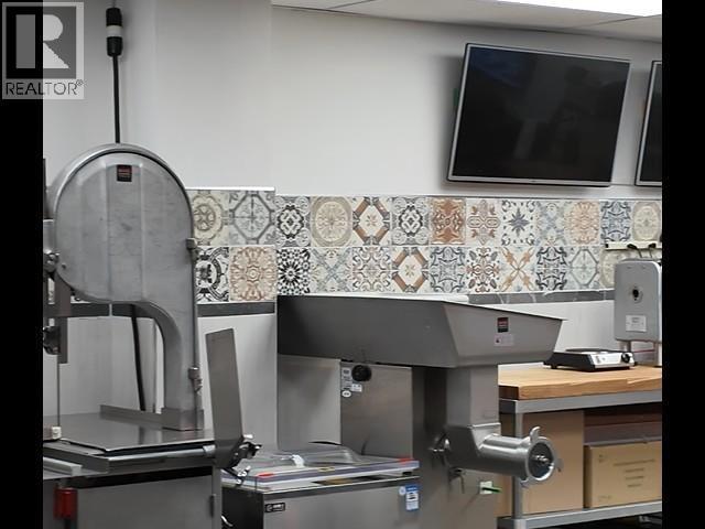 3216 W Broadway Street, Vancouver, BC