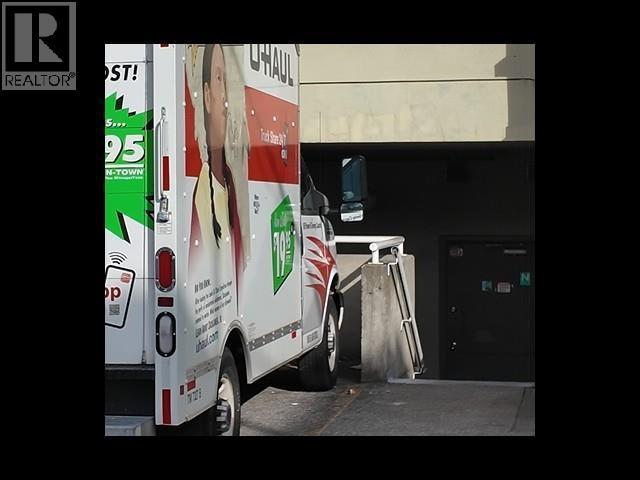 3216 W Broadway Street, Vancouver, BC