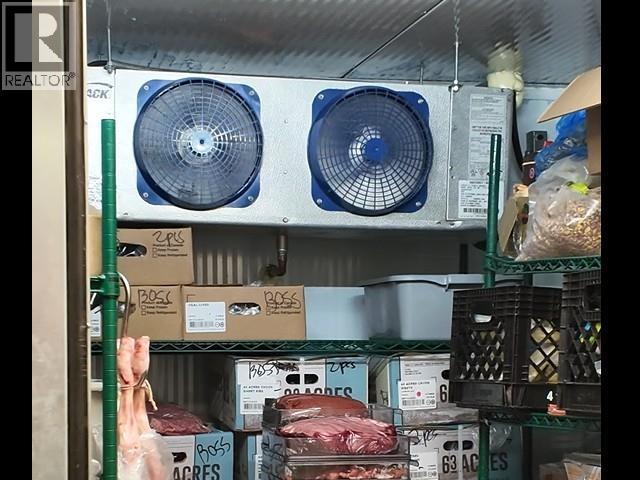 3216 W Broadway Street, Vancouver, BC