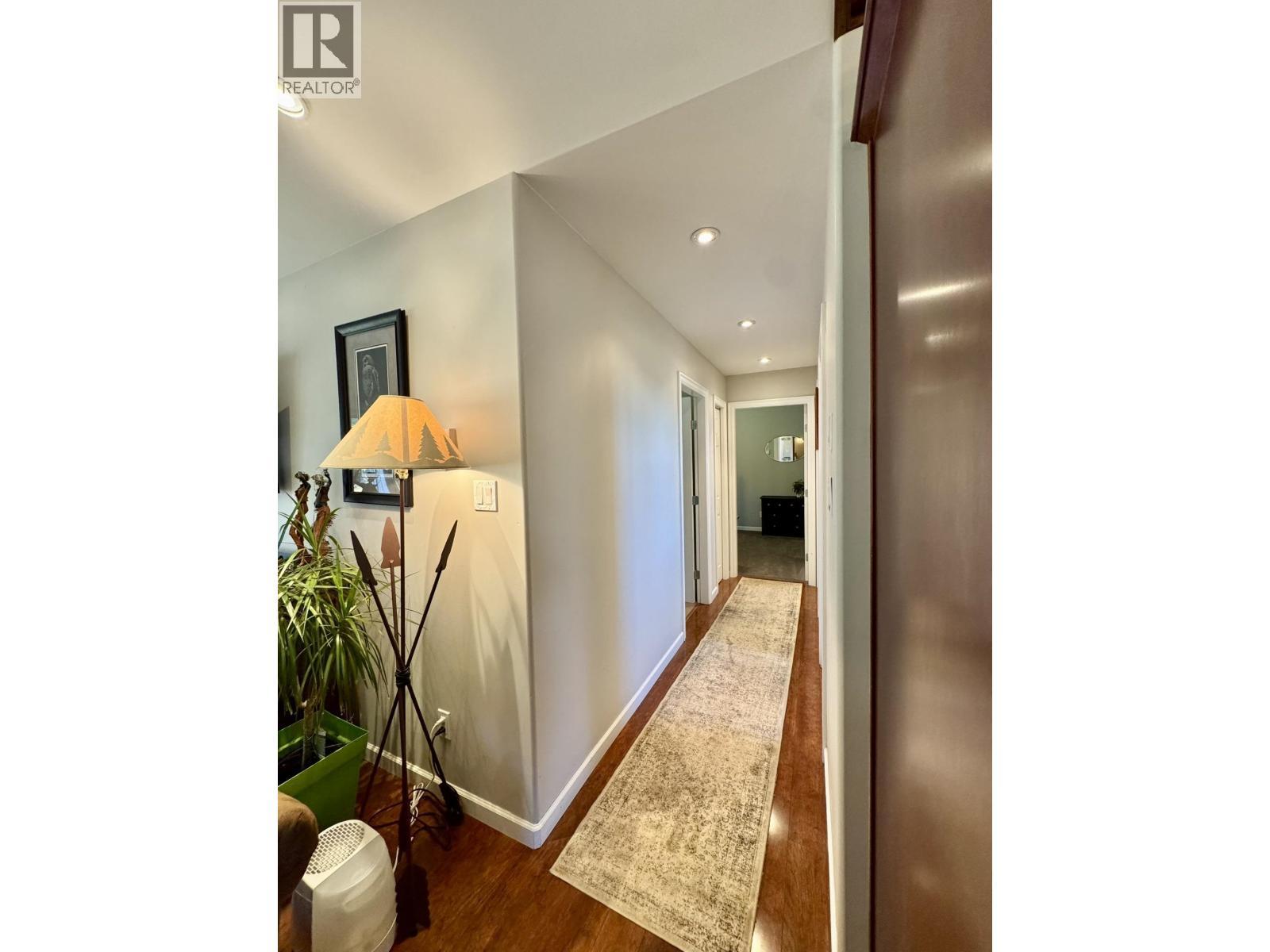 6284 Macabar Road, Deka Lake / Sulphurous / Hathaway Lakes, BC - Indoor Photo Showing Other Room