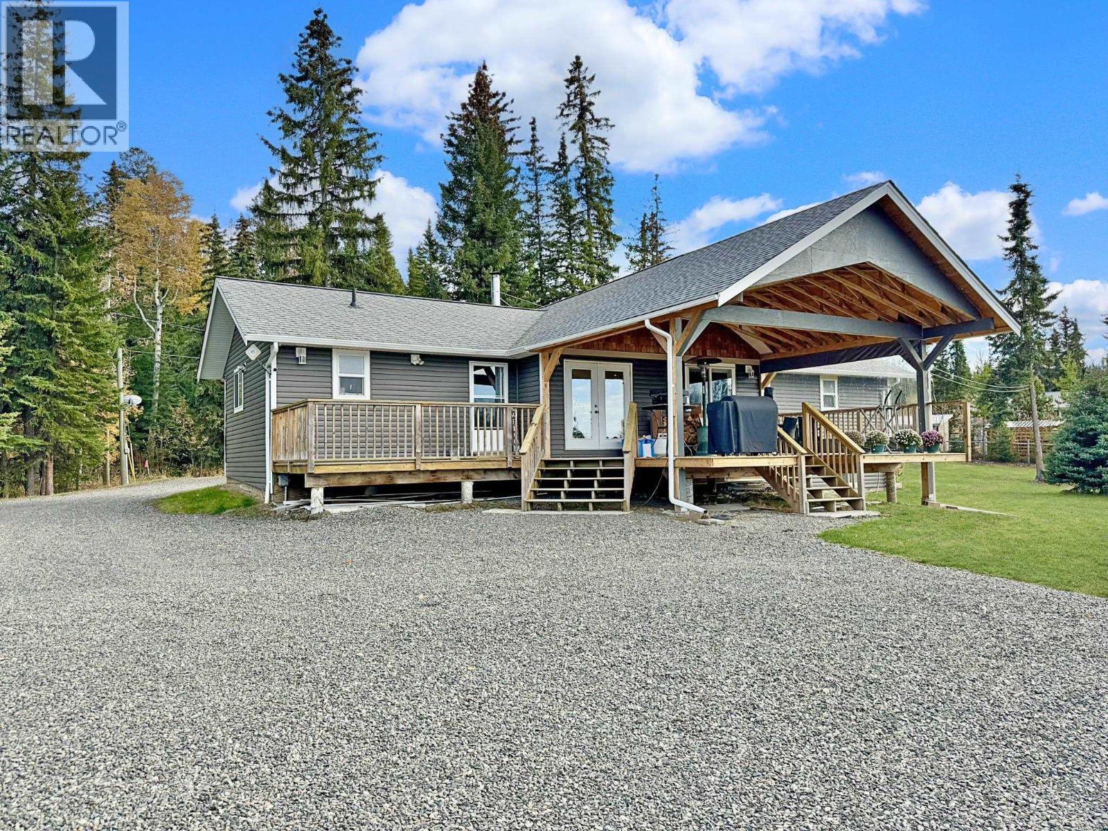 6284 Macabar Road, Deka Lake / Sulphurous / Hathaway Lakes, BC - Outdoor