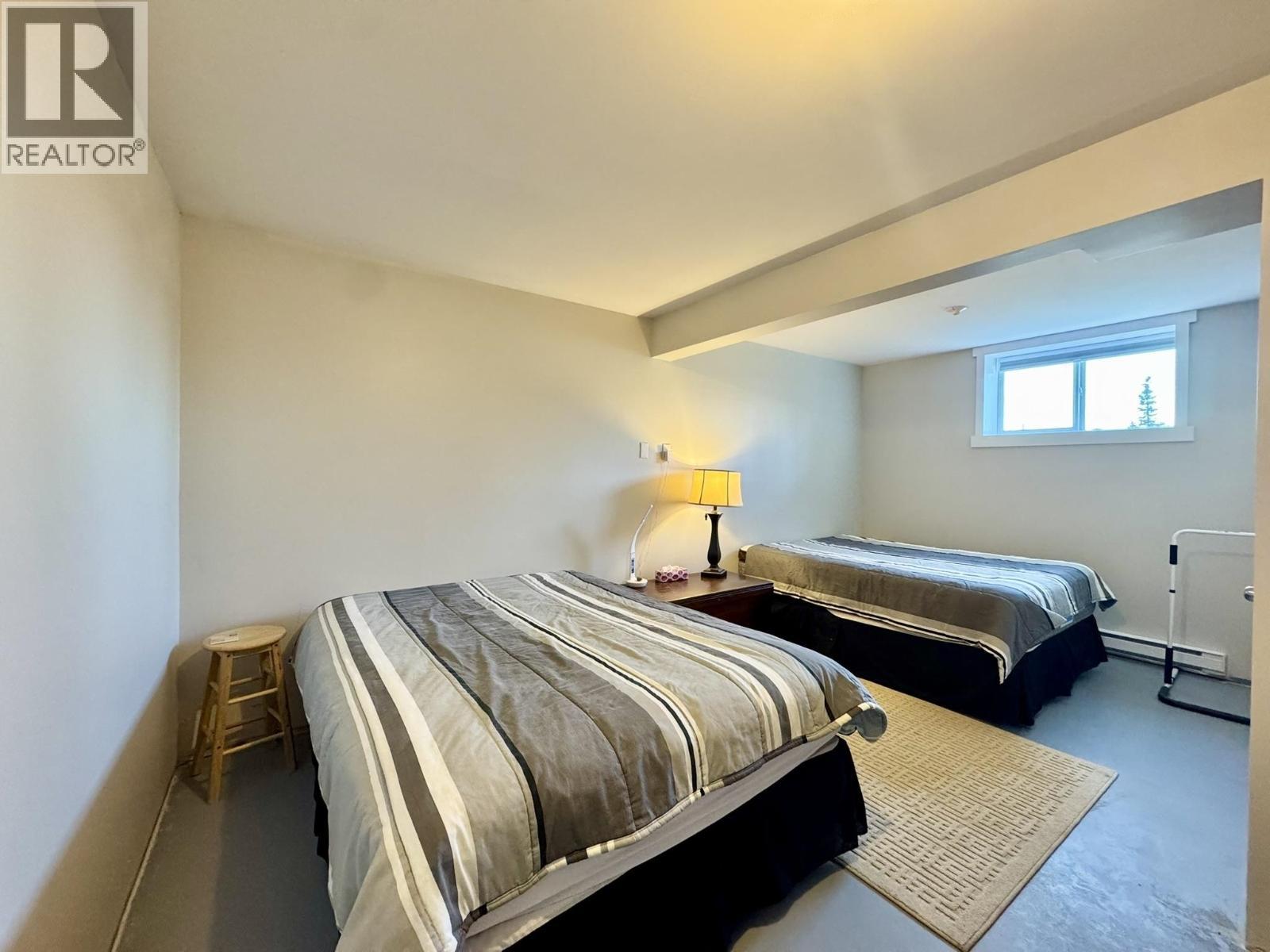 6284 Macabar Road, Deka Lake / Sulphurous / Hathaway Lakes, BC - Indoor Photo Showing Bedroom