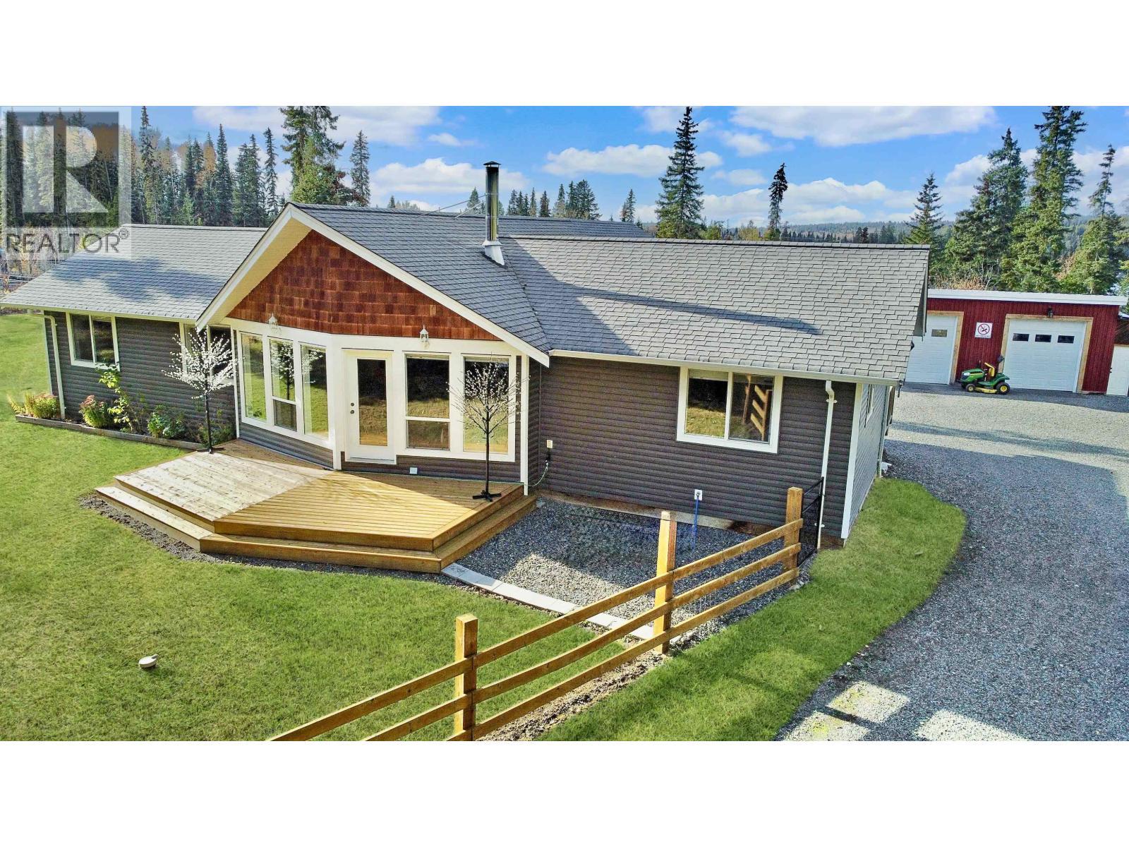 6284 Macabar Road, Deka Lake / Sulphurous / Hathaway Lakes, BC - Outdoor