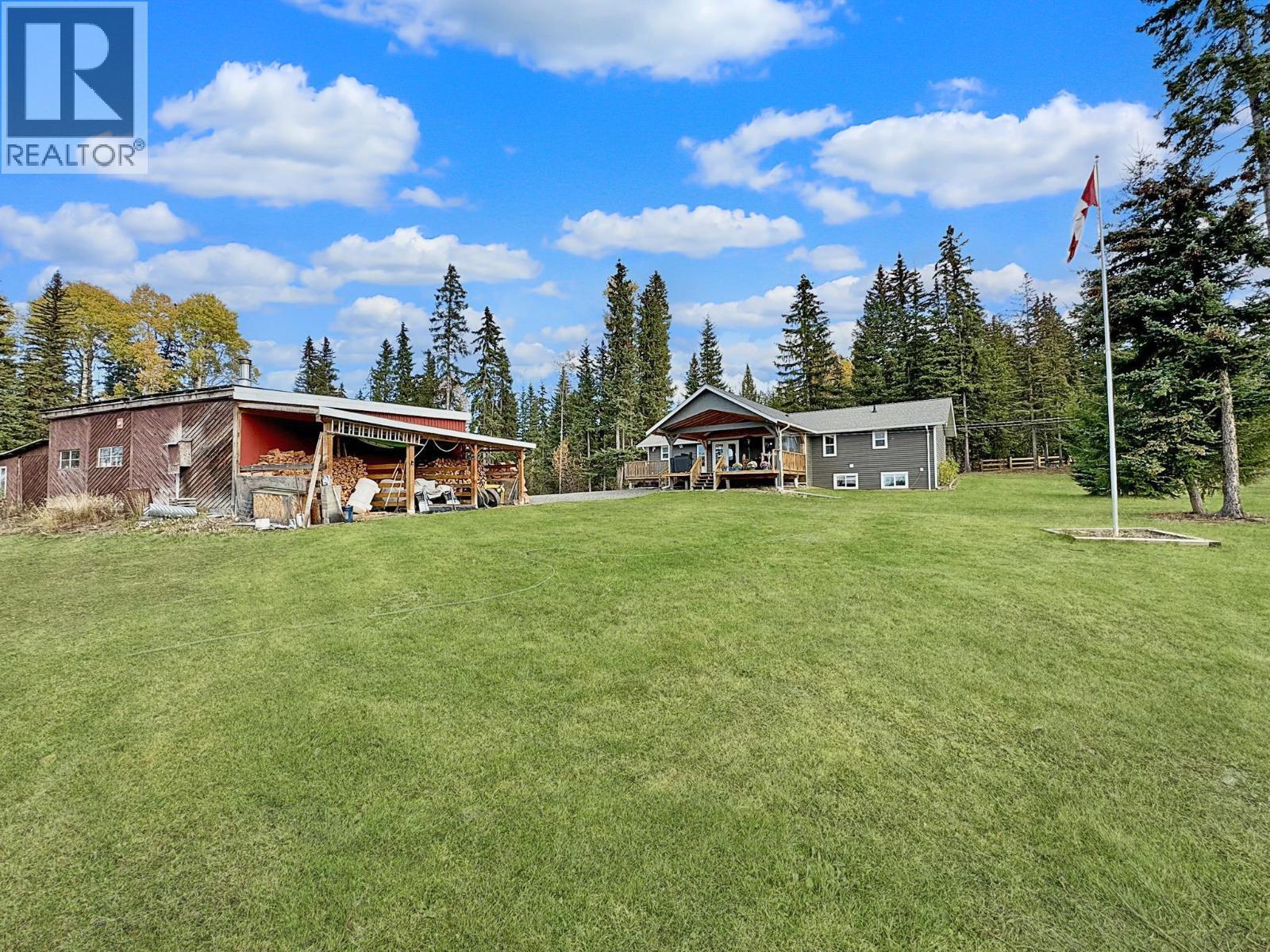 6284 Macabar Road, Deka Lake / Sulphurous / Hathaway Lakes, BC - Outdoor