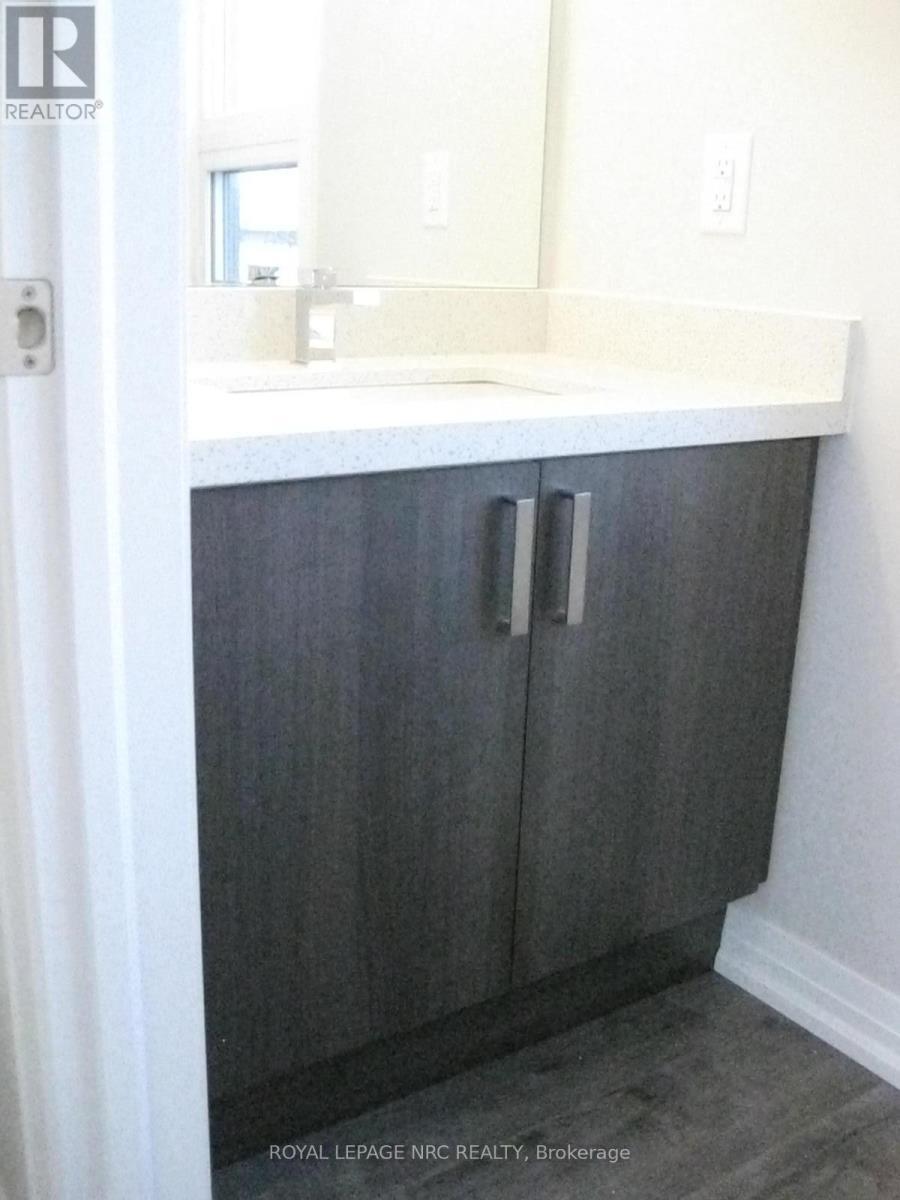 34 - 6705 Cropp Street, Niagara Falls (Morrison), ON -