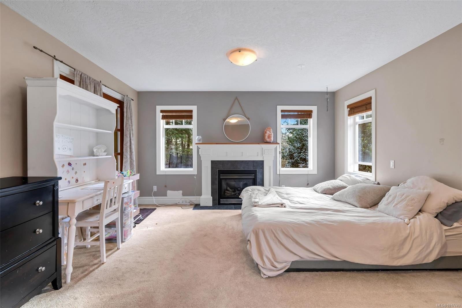 411 Conway Rd, Saanich, BC