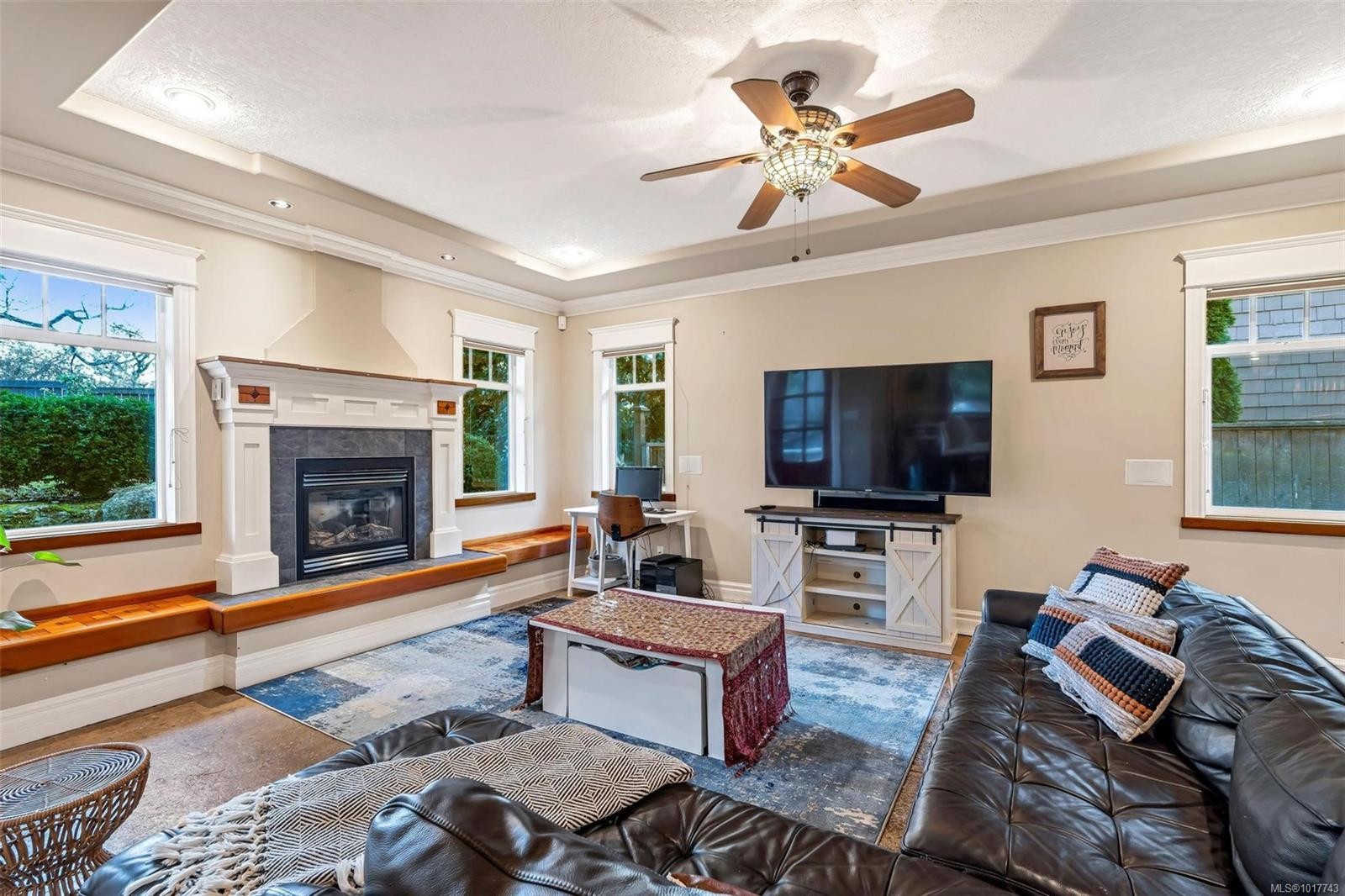 411 Conway Rd, Saanich, BC