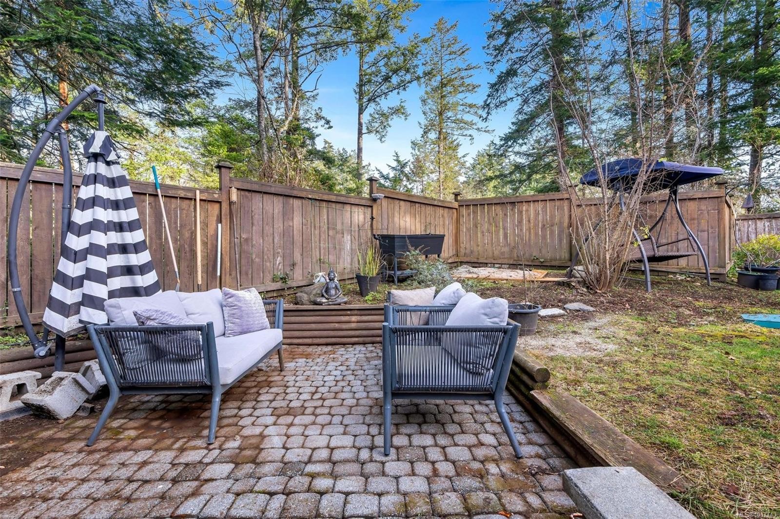 411 Conway Rd, Saanich, BC