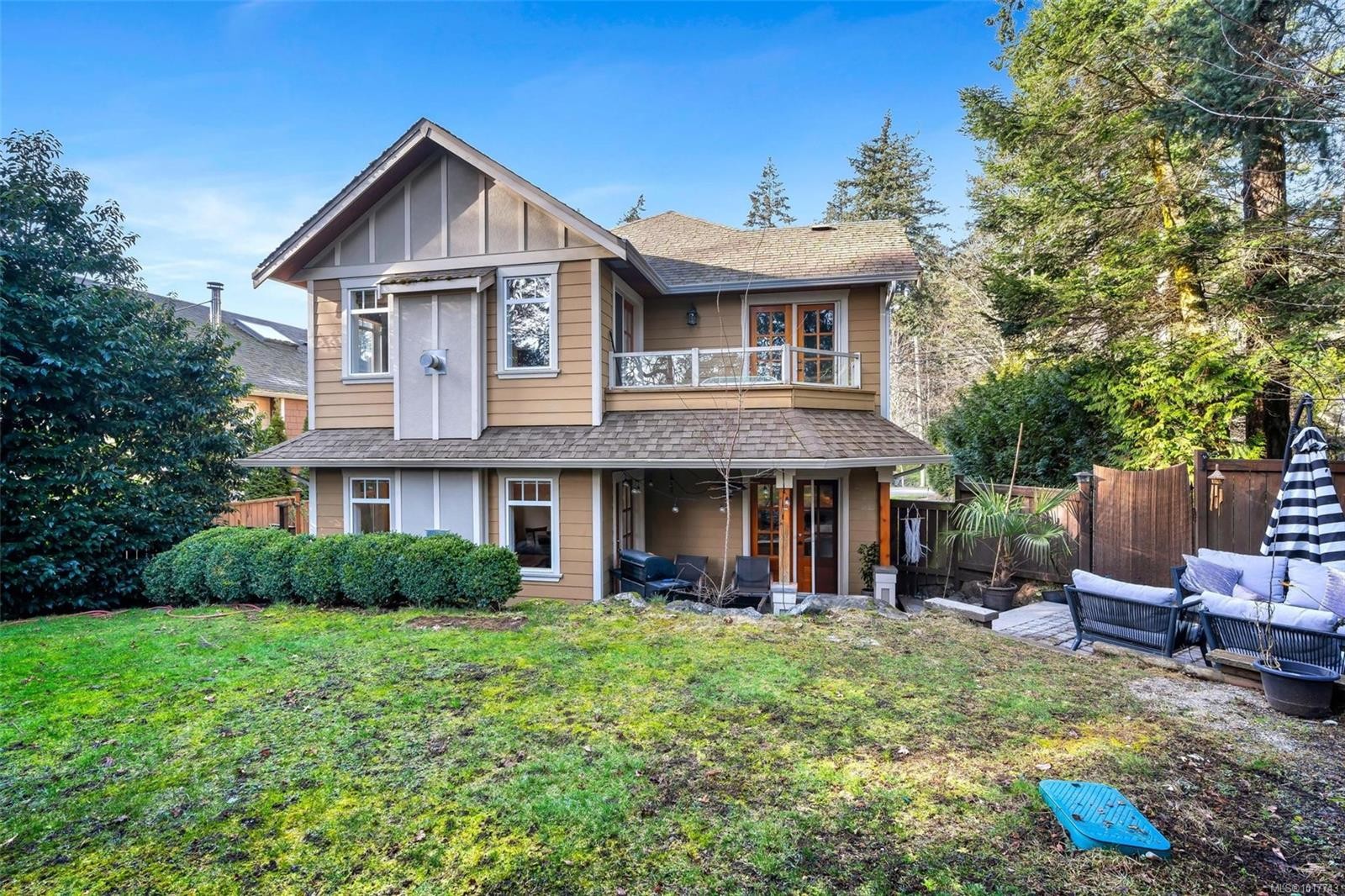 411 Conway Rd, Saanich, BC