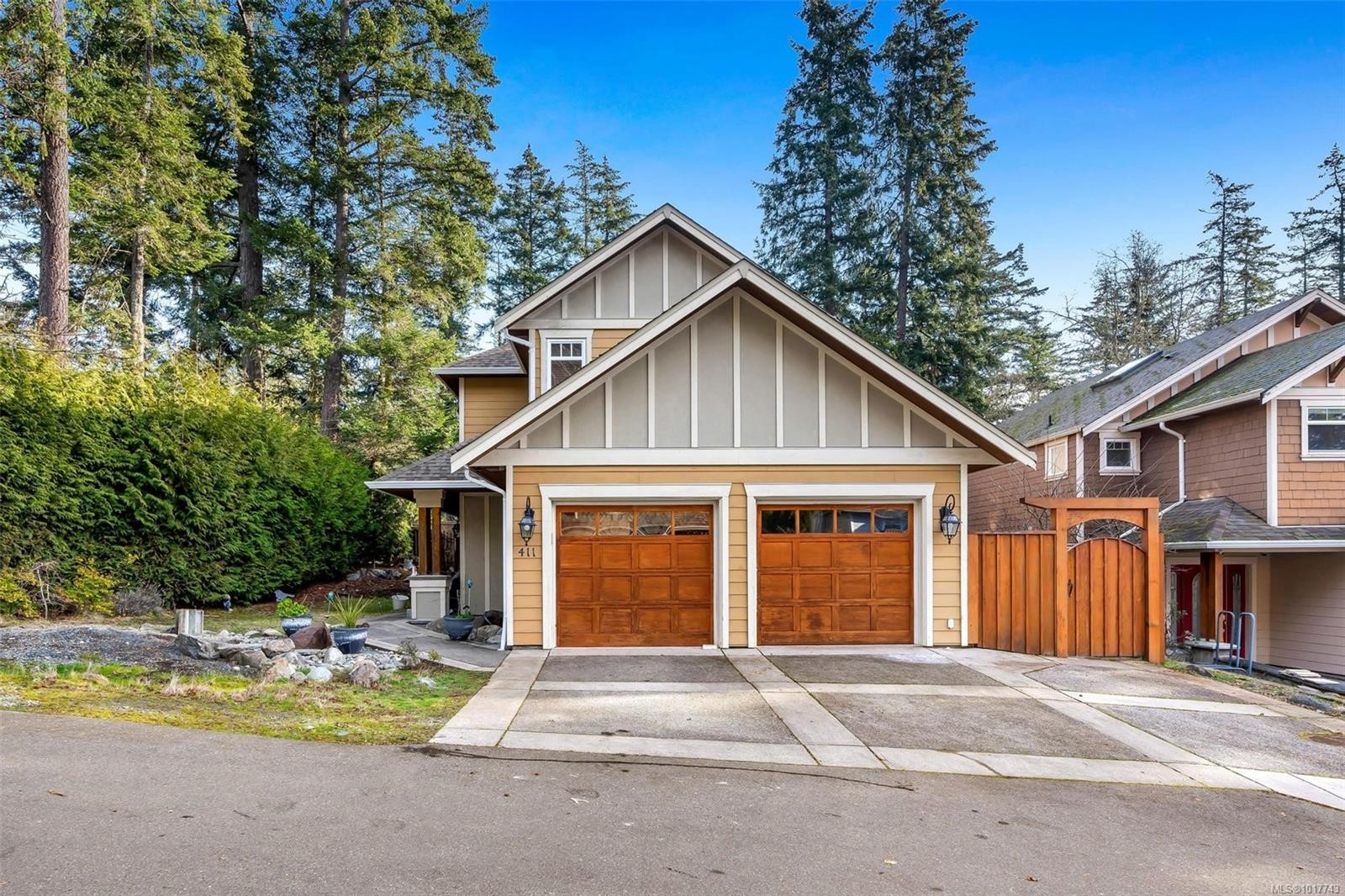 411 Conway Rd, Saanich, BC