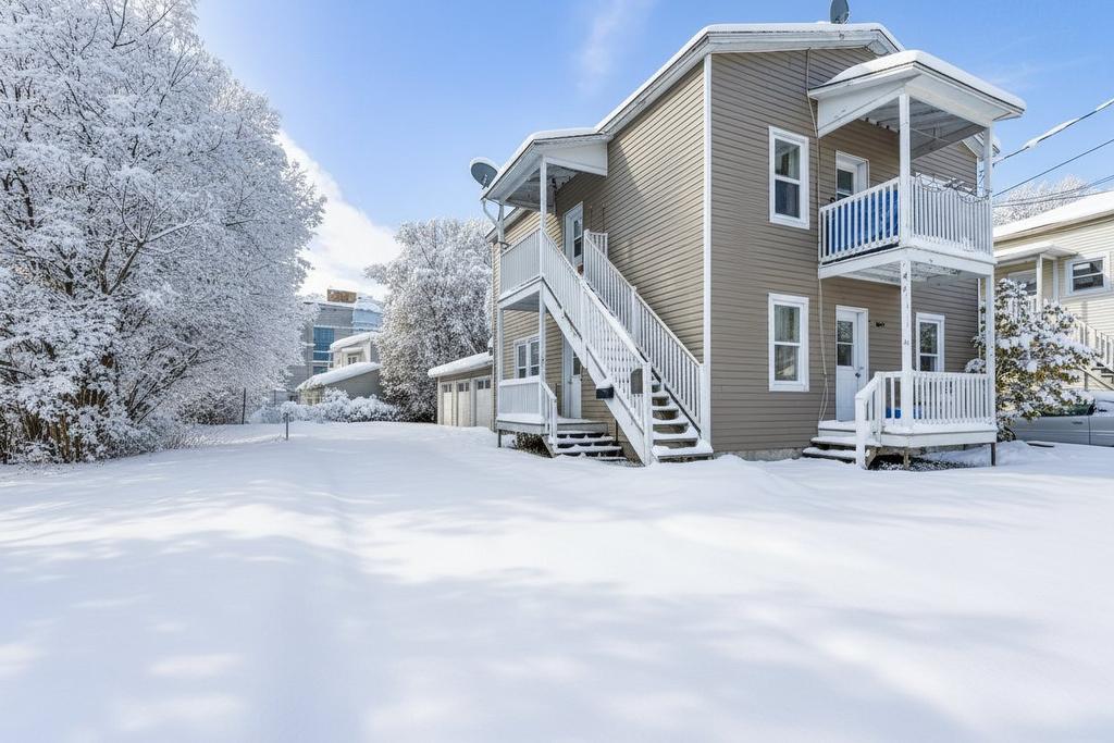 Façade - 308 - 310 Rue Des Tisserands, Magog, QC - Outdoor With Facade