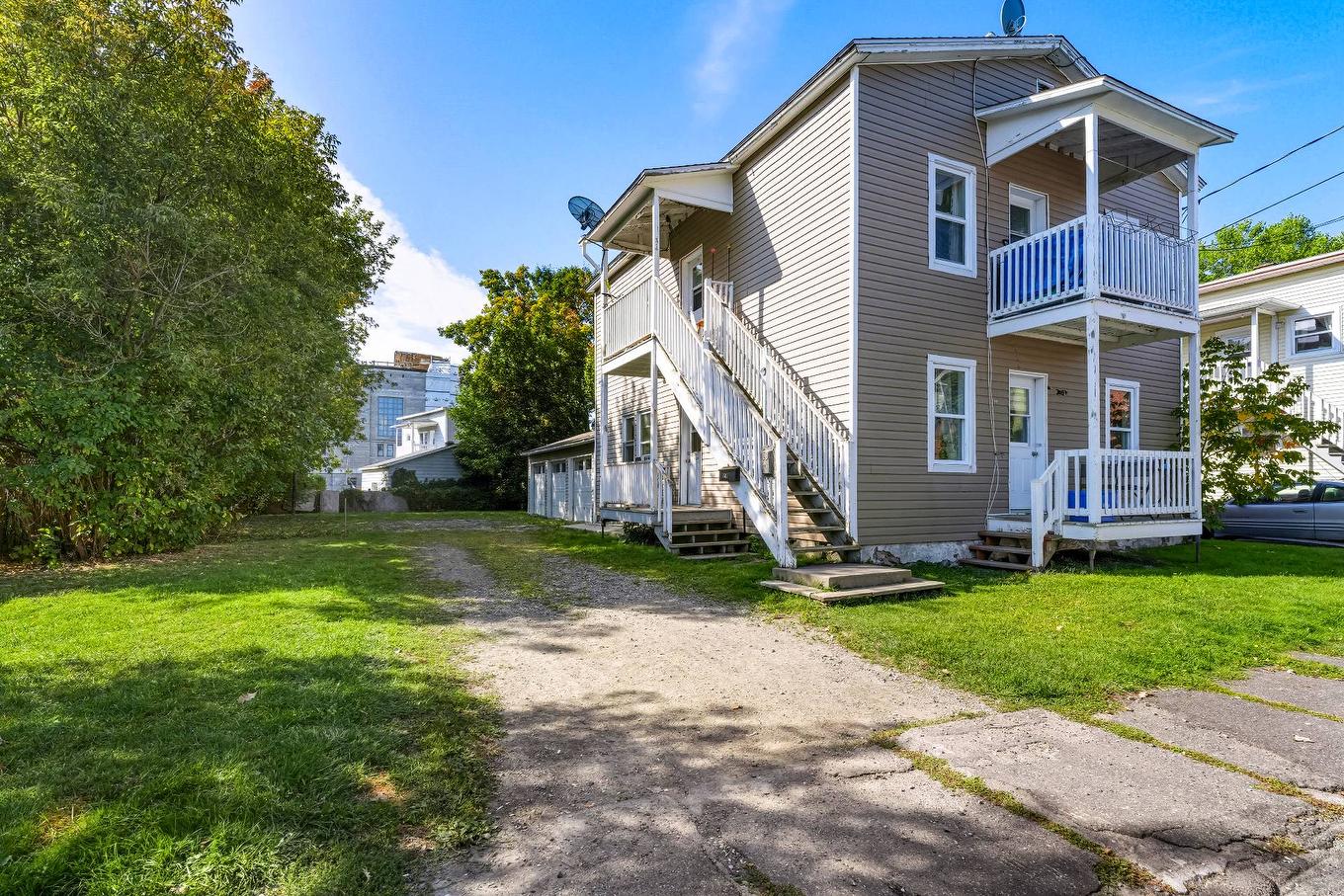 Frontage - 308 - 310 Rue Des Tisserands, Magog, QC - Outdoor