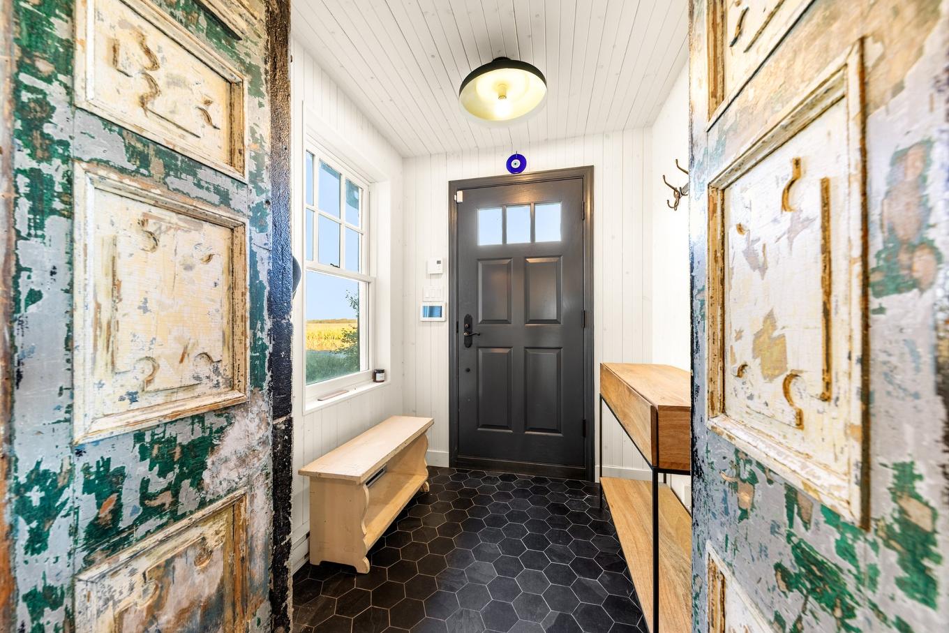 Hall - 980 Ch. Du Grand-Bernier, Saint-Blaise-Sur-Richelieu, QC