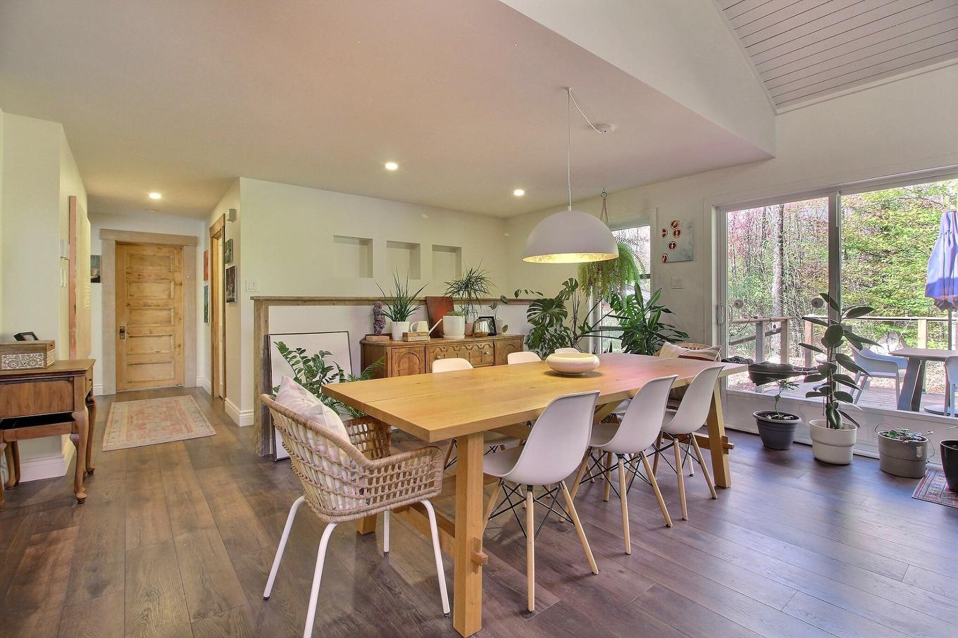Dining room - 91 Rue Meunier, Eastman, QC - Indoor Photo Showing Dining Room