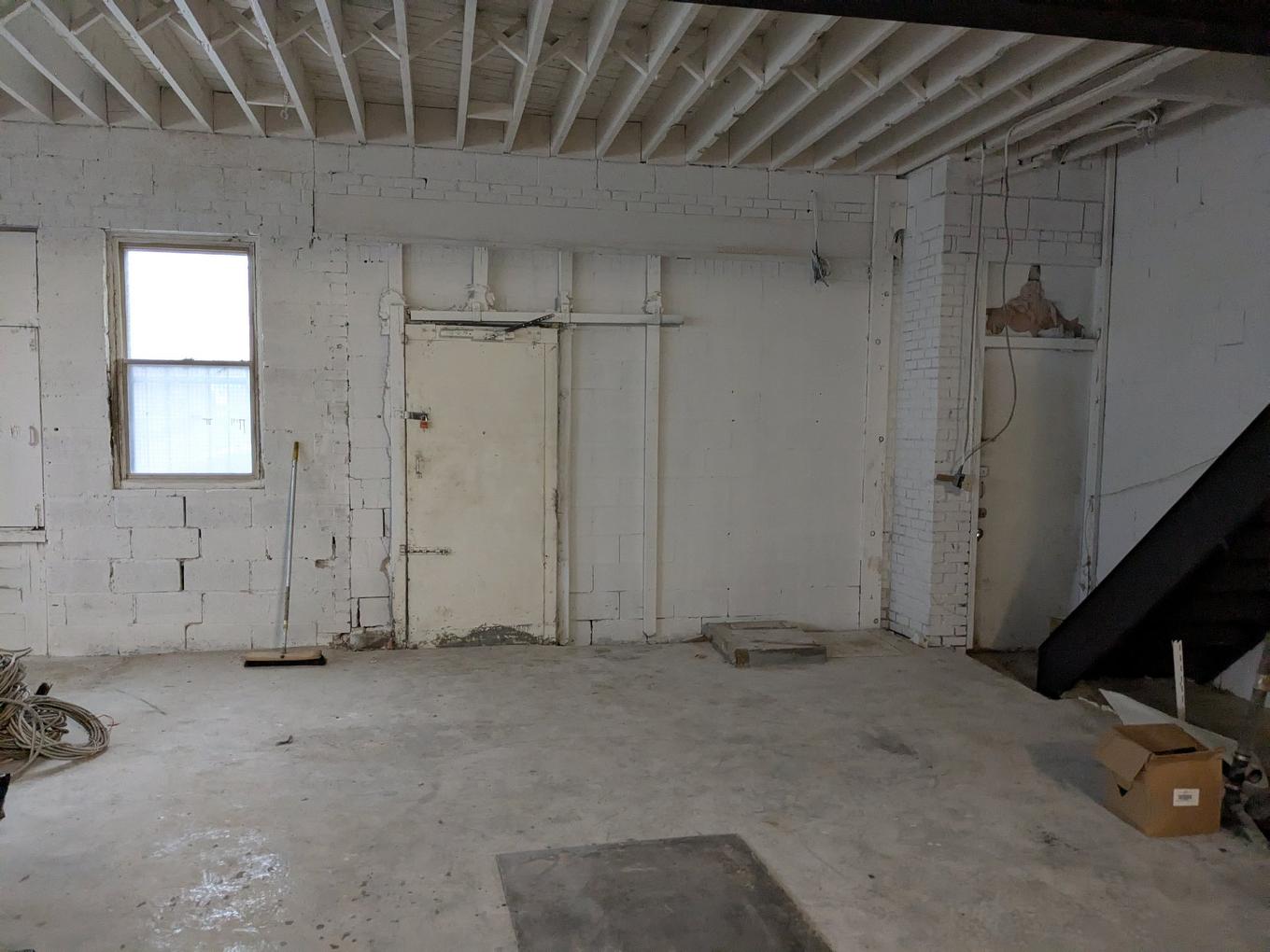 Interior - 365 - 365B Rue Beaubien O., Montréal (Rosemont/La Petite-Patrie), QC - Indoor Photo Showing Garage