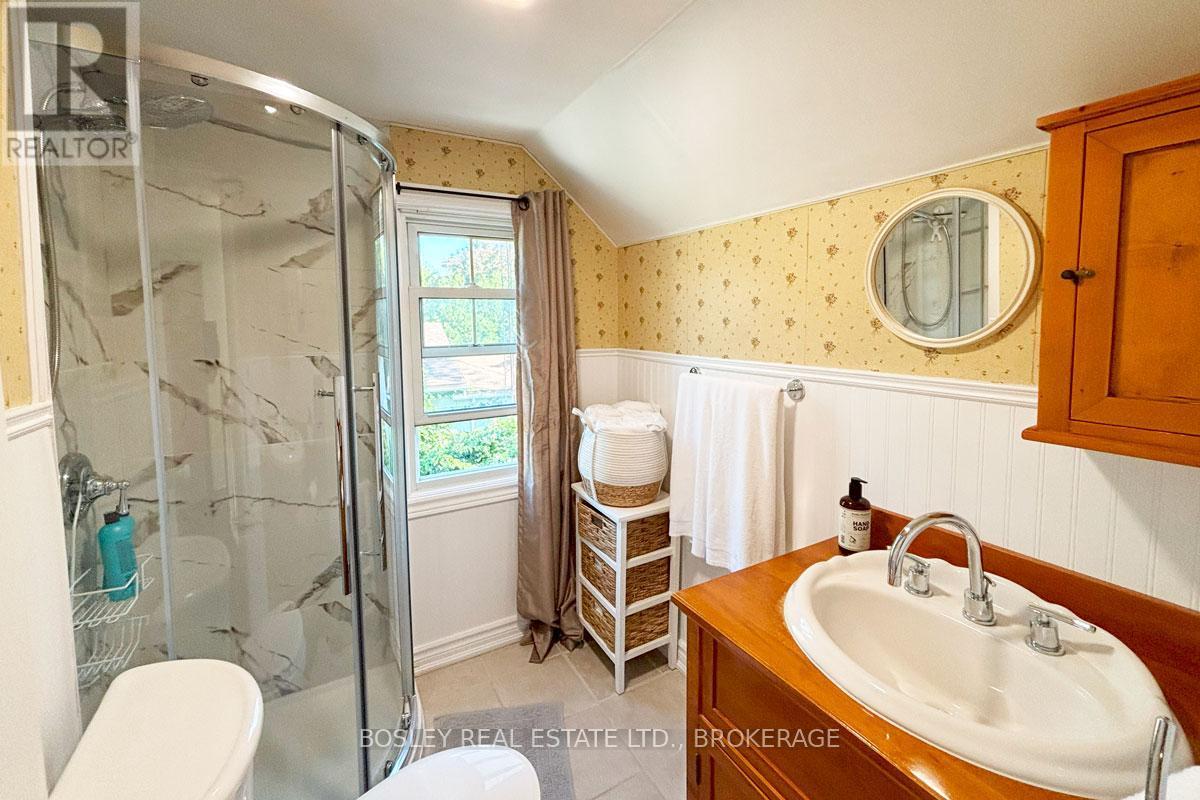 330 Mary Street, Niagara-On-The-Lake (Town), ON - Indoor Photo Showing Bathroom