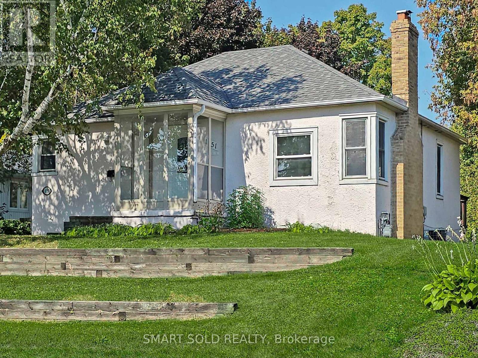 1051 Janette Street, Newmarket, ON - Outdoor