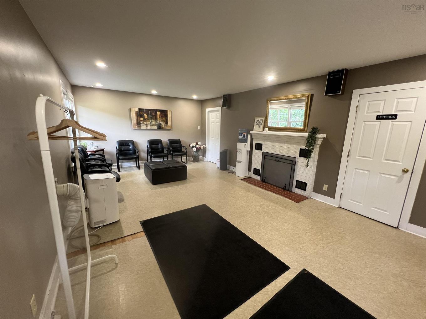 7859 Highway 14, Brooklyn, NS