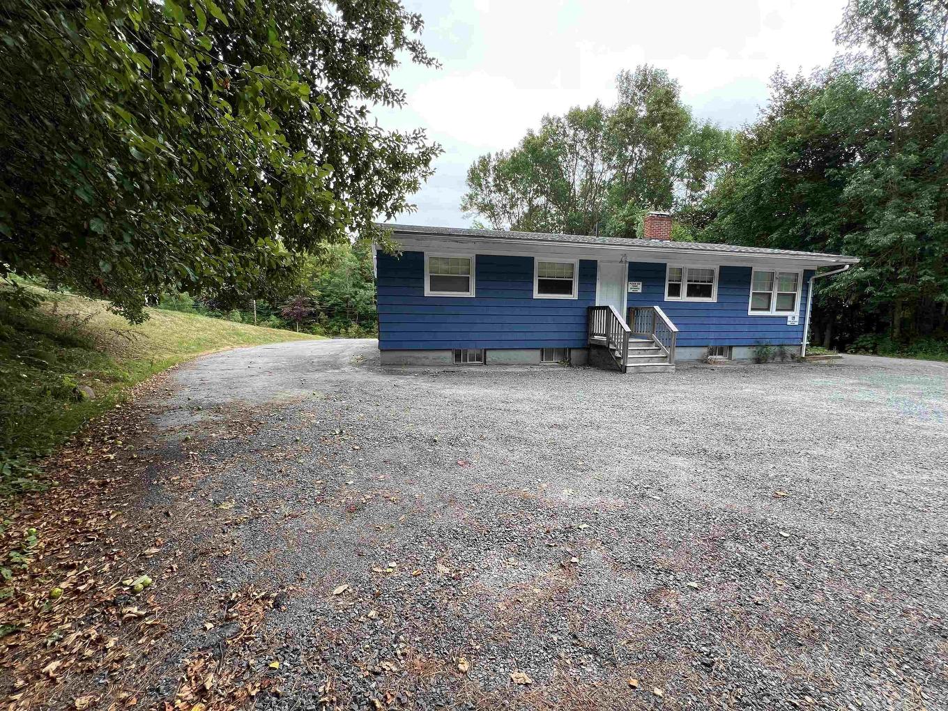 7859 Highway 14, Brooklyn, NS