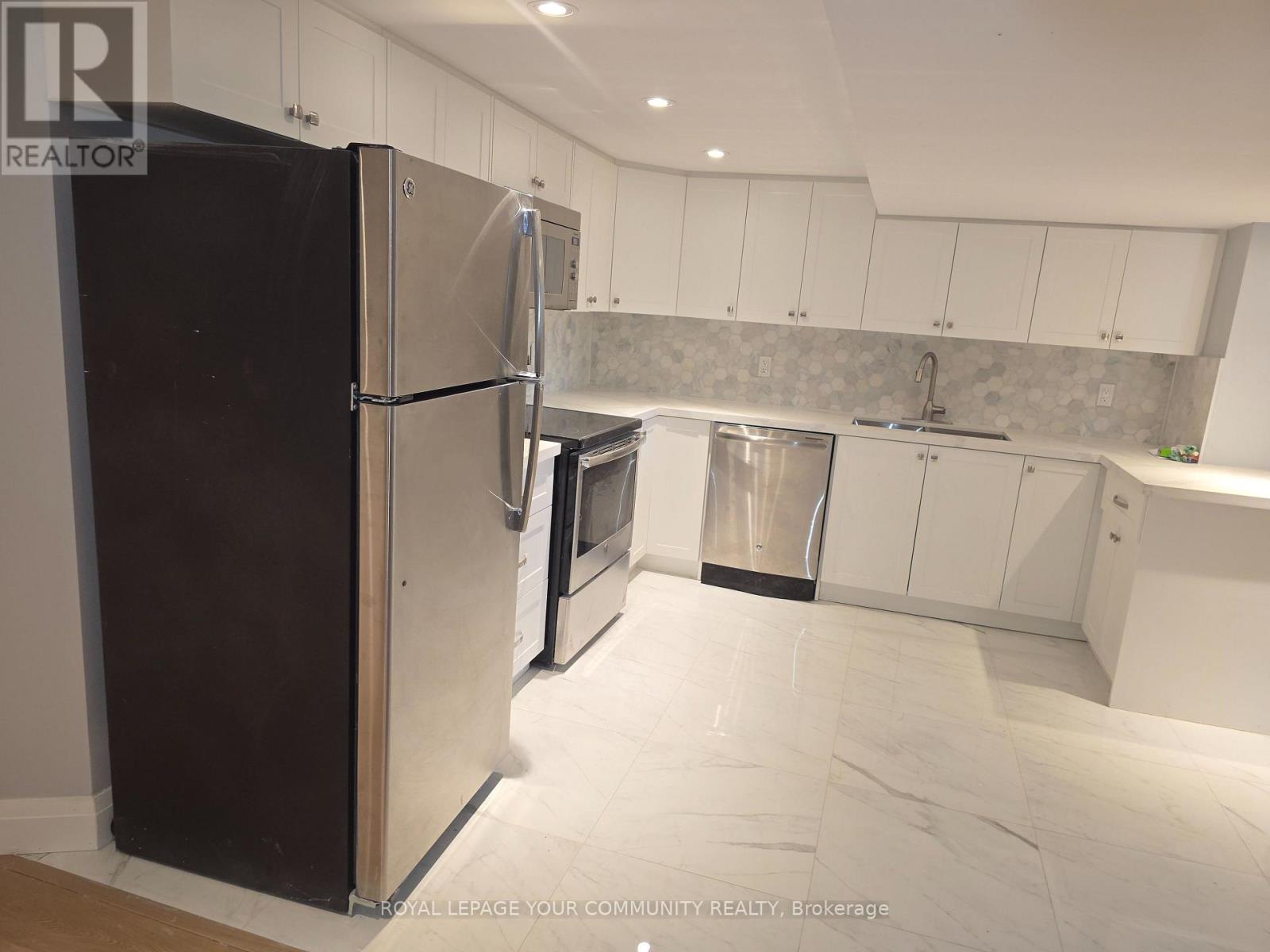 Lower Level - 312 Cochrane Street, Whitby, ON - Indoor Photo Showing Kitchen