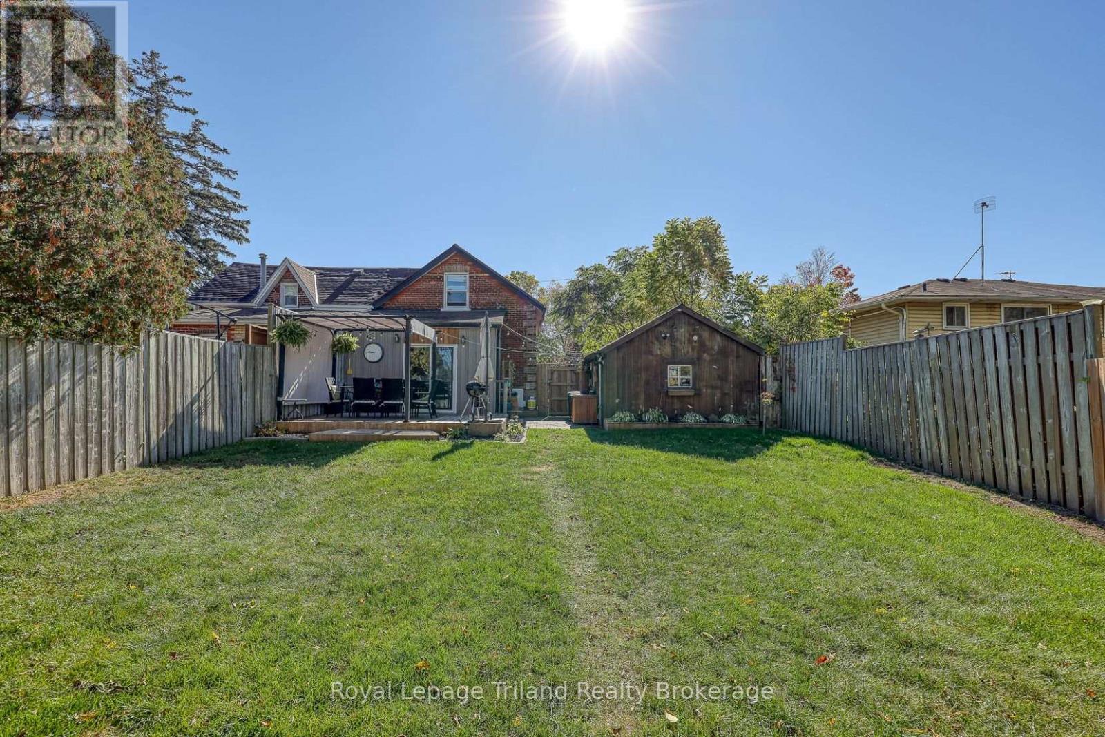 Back view - 661 Henry Street, Woodstock (Woodstock - South), ON - Outdoor