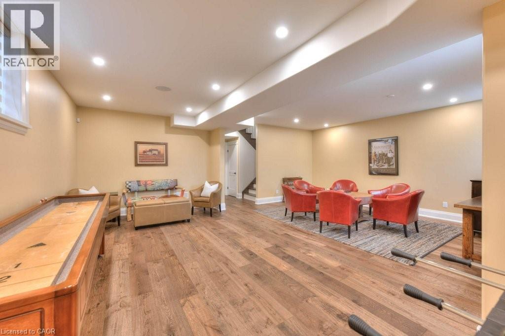 12 George Street, Waterloo, ON - Indoor