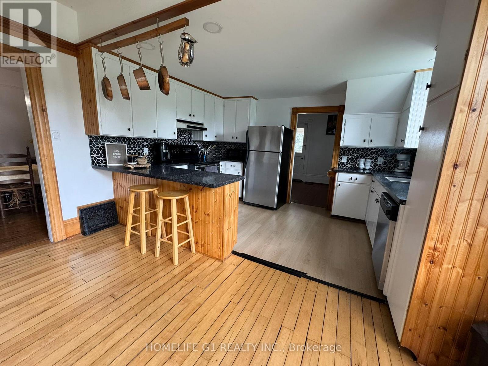 18692 Kennedy Road, Caledon, ON - Indoor Photo Showing Kitchen