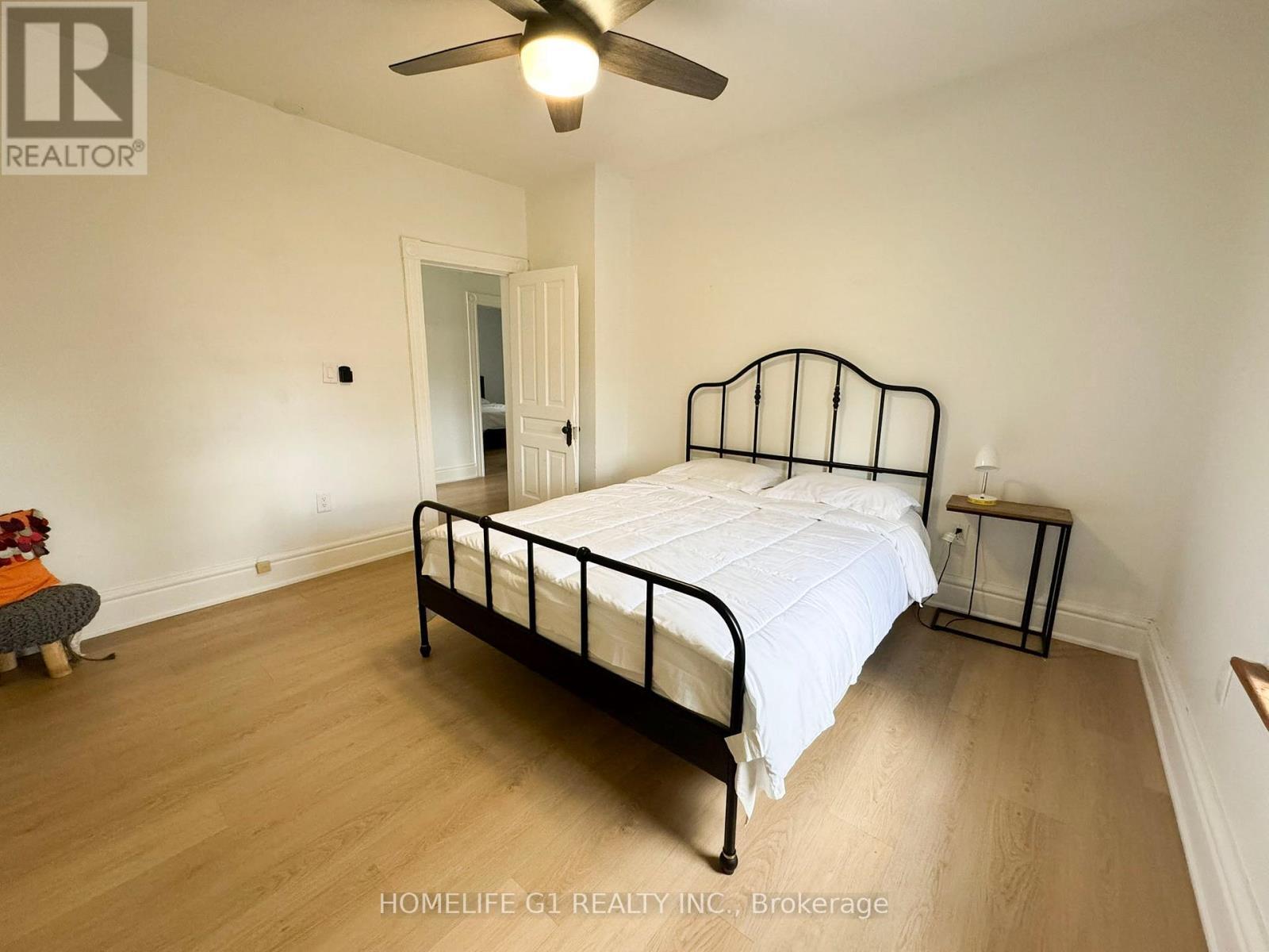 18692 Kennedy Road, Caledon, ON - Indoor Photo Showing Bedroom