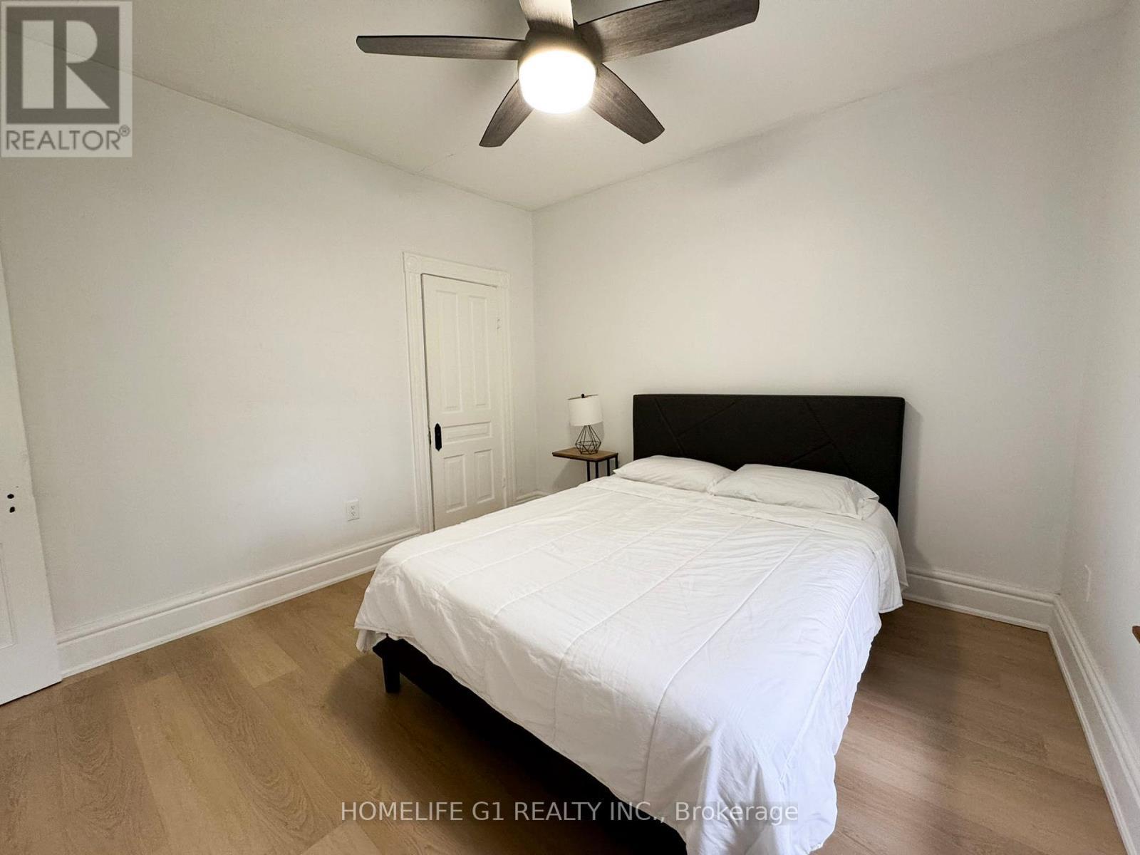 18692 Kennedy Road, Caledon, ON - Indoor Photo Showing Bedroom