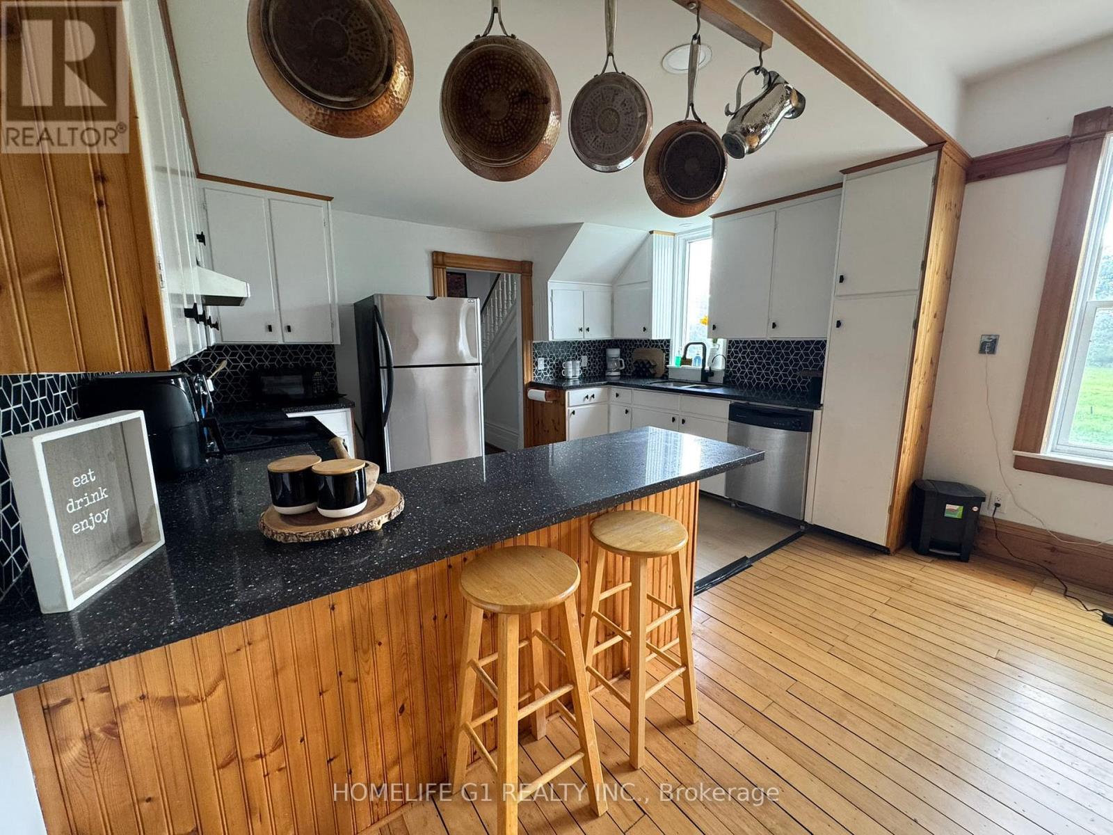 18692 Kennedy Road, Caledon, ON - Indoor Photo Showing Kitchen