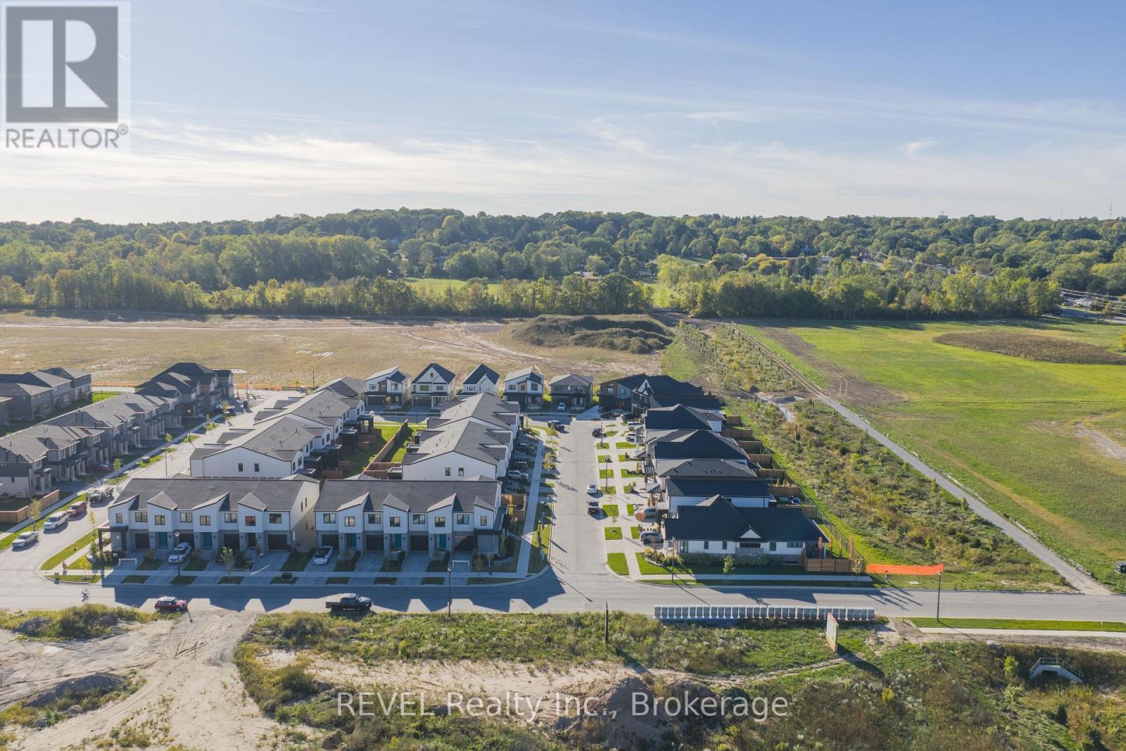 21 Arsenault Crescent, Pelham (Fonthill), ON - Outdoor With View