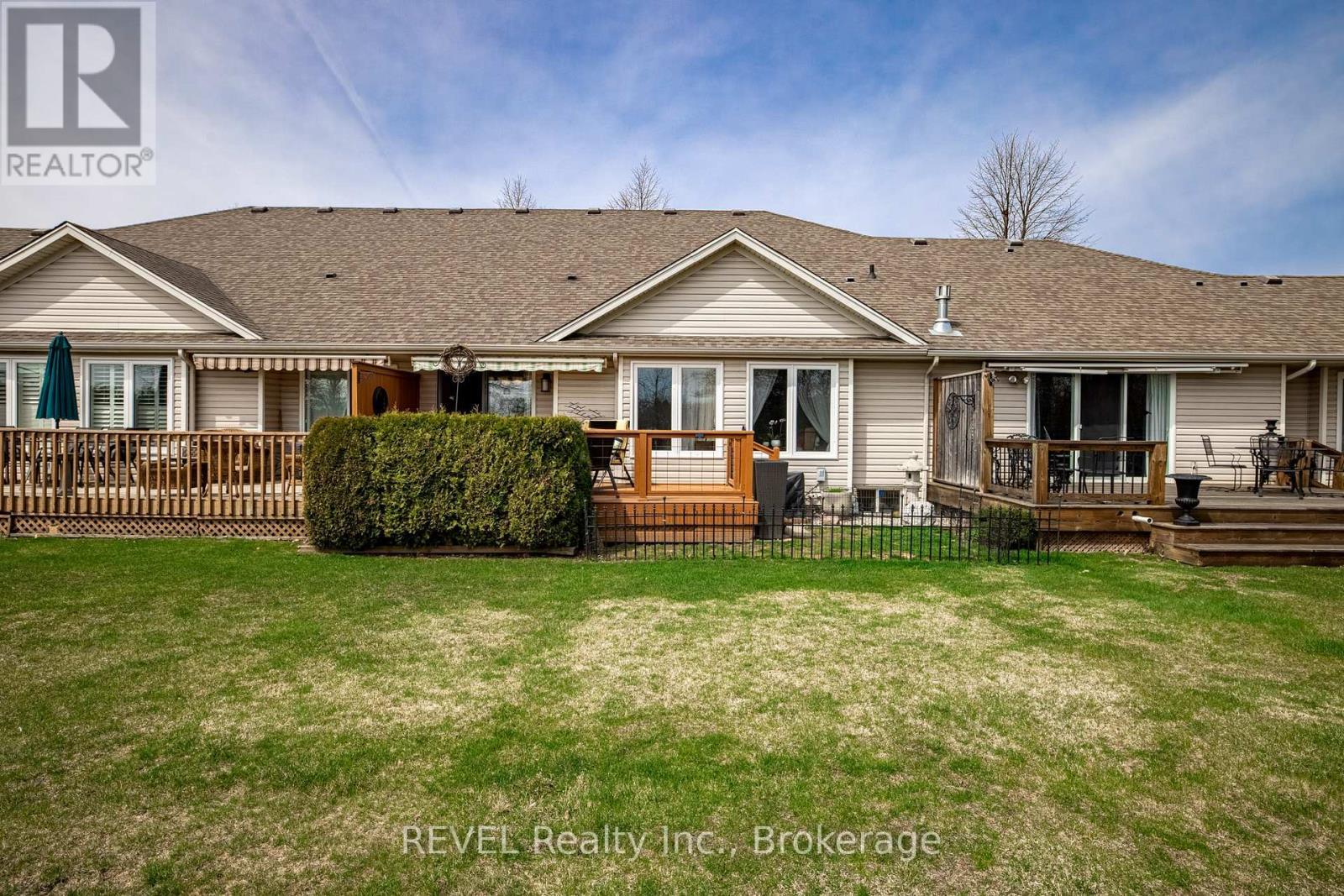 23 - 1439 Niagara Stone Road, Niagara-On-The-Lake (Virgil), ON - Outdoor With Deck Patio Veranda