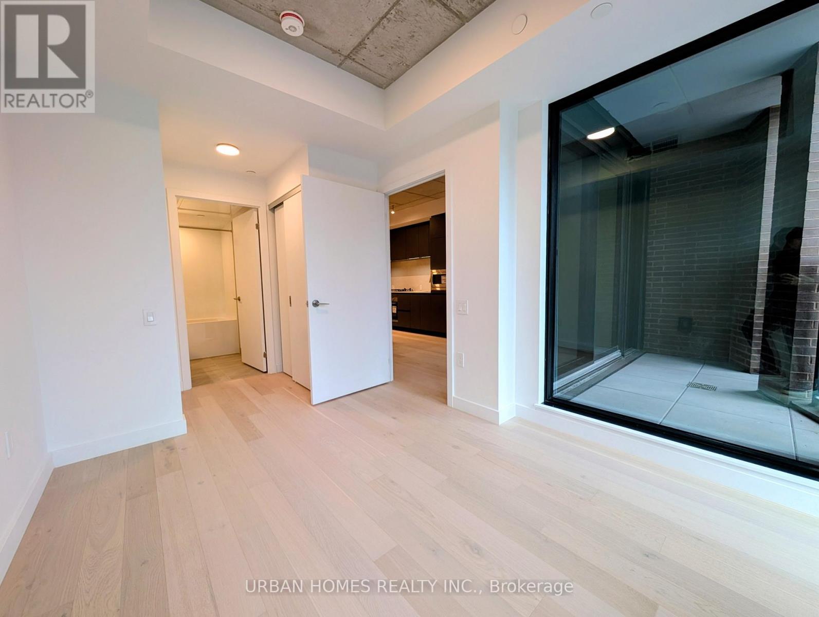 202 - 1720 Bayview Avenue, Toronto, ON - Indoor Photo Showing Other Room