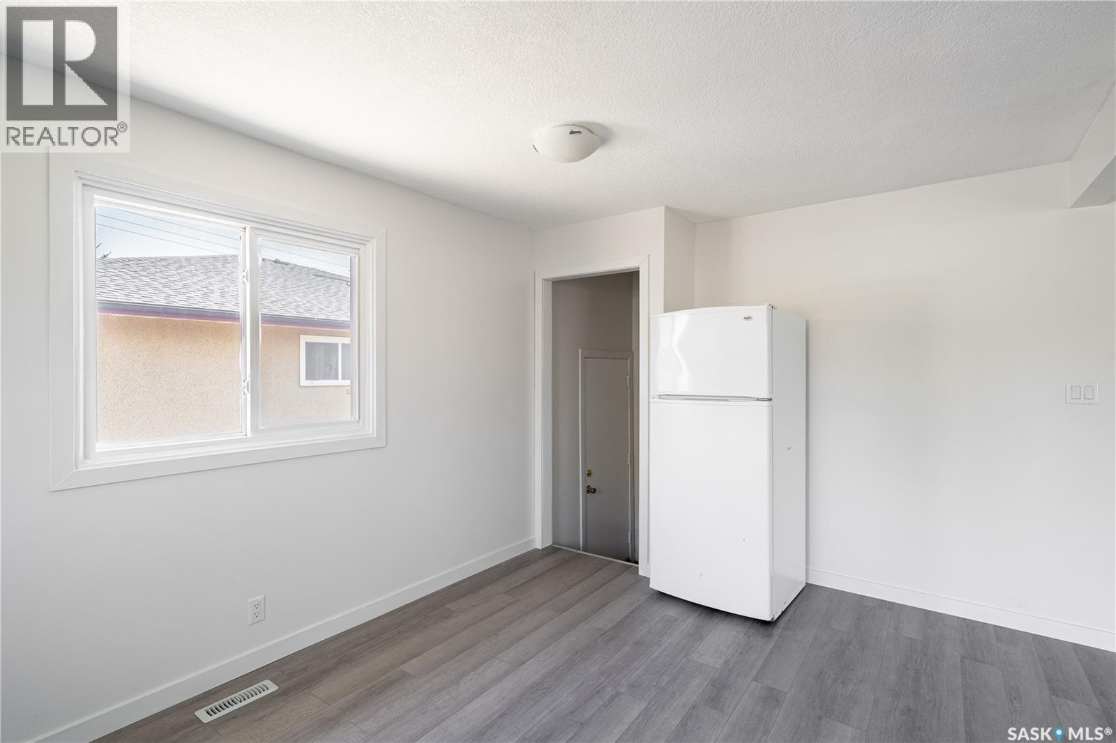 3111 Dewdney Avenue E, Regina, SK - Indoor Photo Showing Other Room